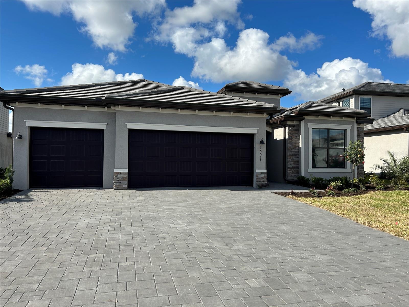 15513 WHITE LINEN DR, LAKEWOOD RANCH, FL — photo 2