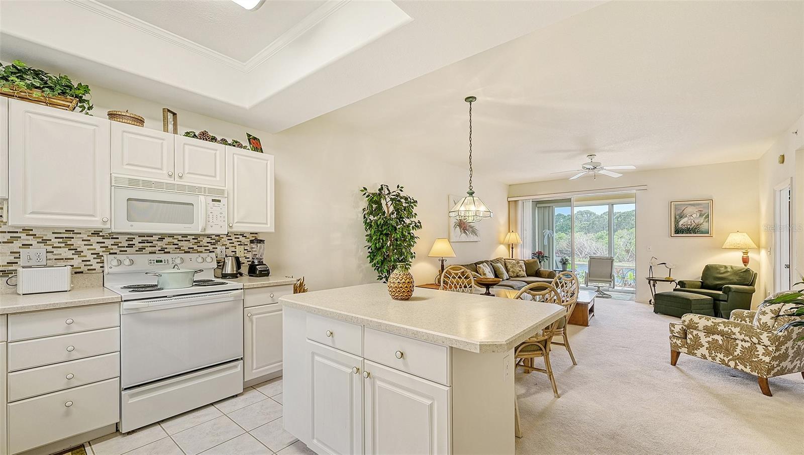 8350 WINGATE DR #913, SARASOTA, FL — photo 11
