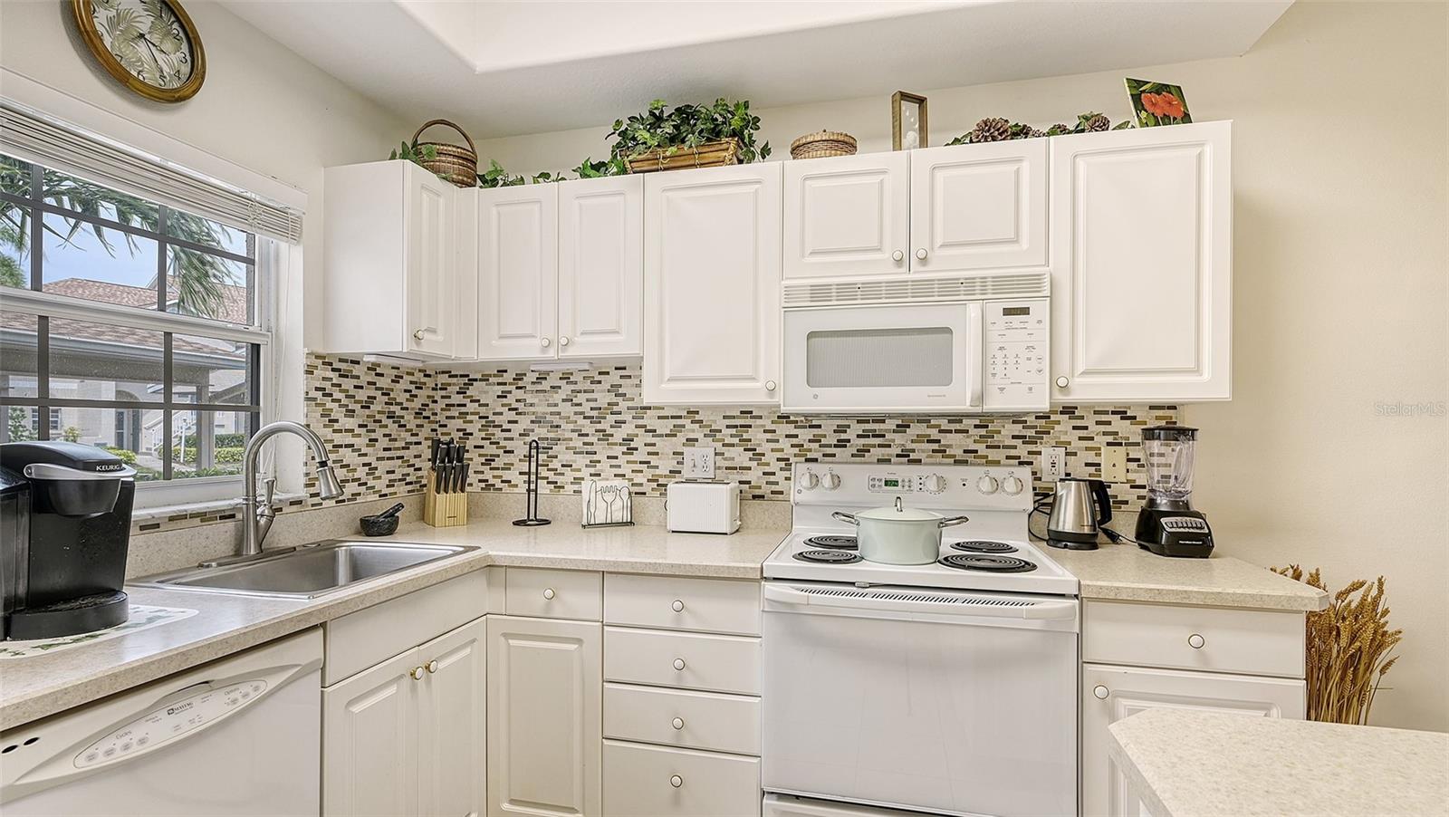 8350 WINGATE DR #913, SARASOTA, FL — photo 16