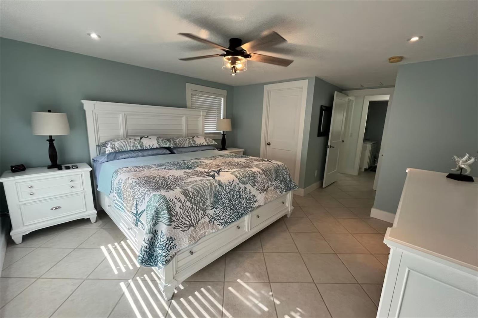 345 AVENIDA LEONA, SARASOTA, FL — photo 24
