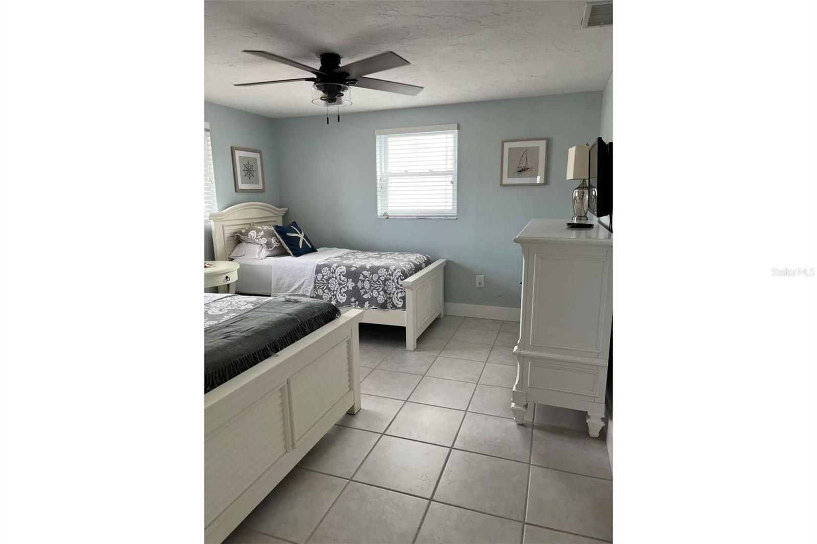 345 AVENIDA LEONA, SARASOTA, FL — photo 39