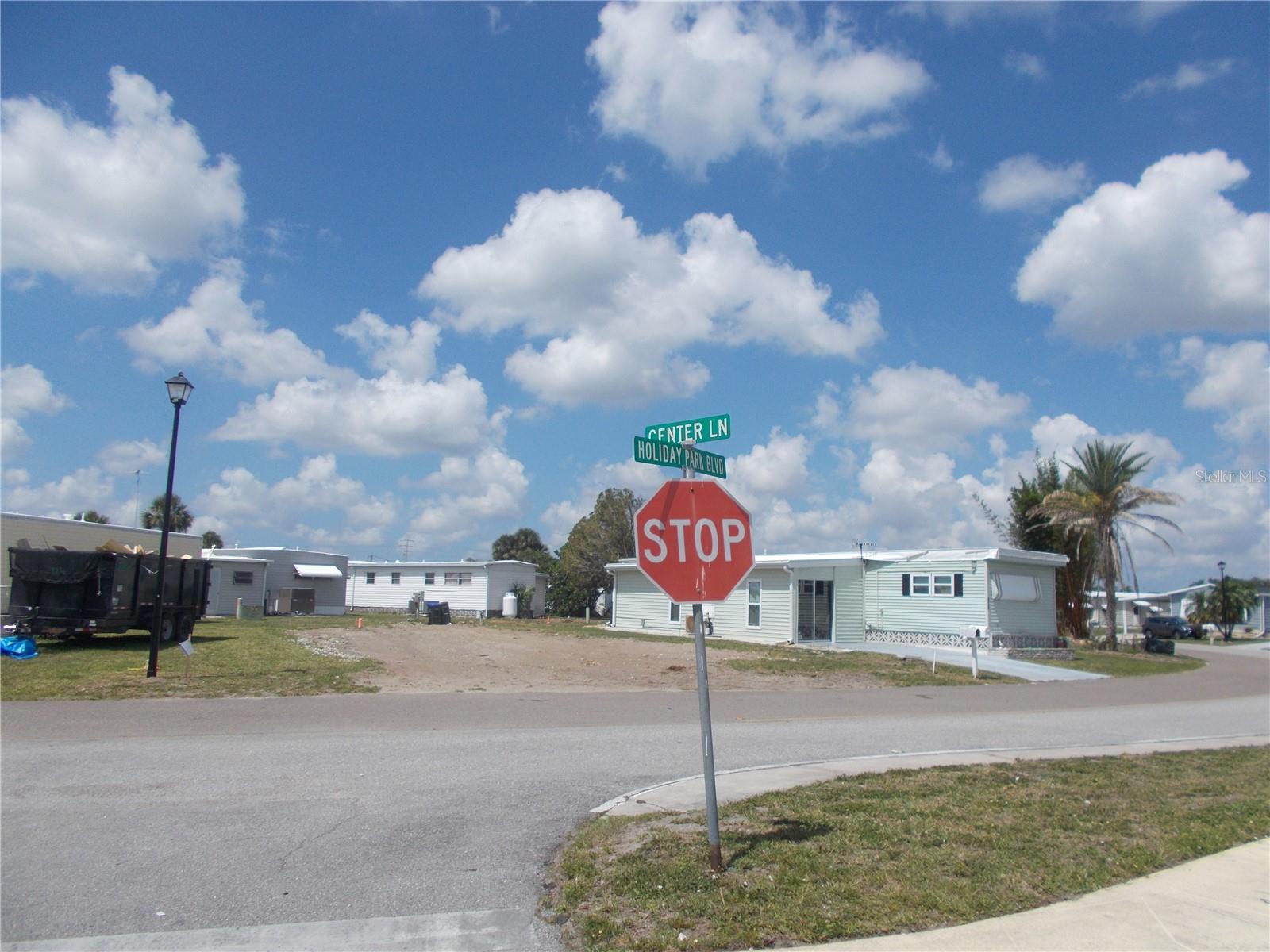 6581 CENTER LN, NORTH PORT, FL — photo 10
