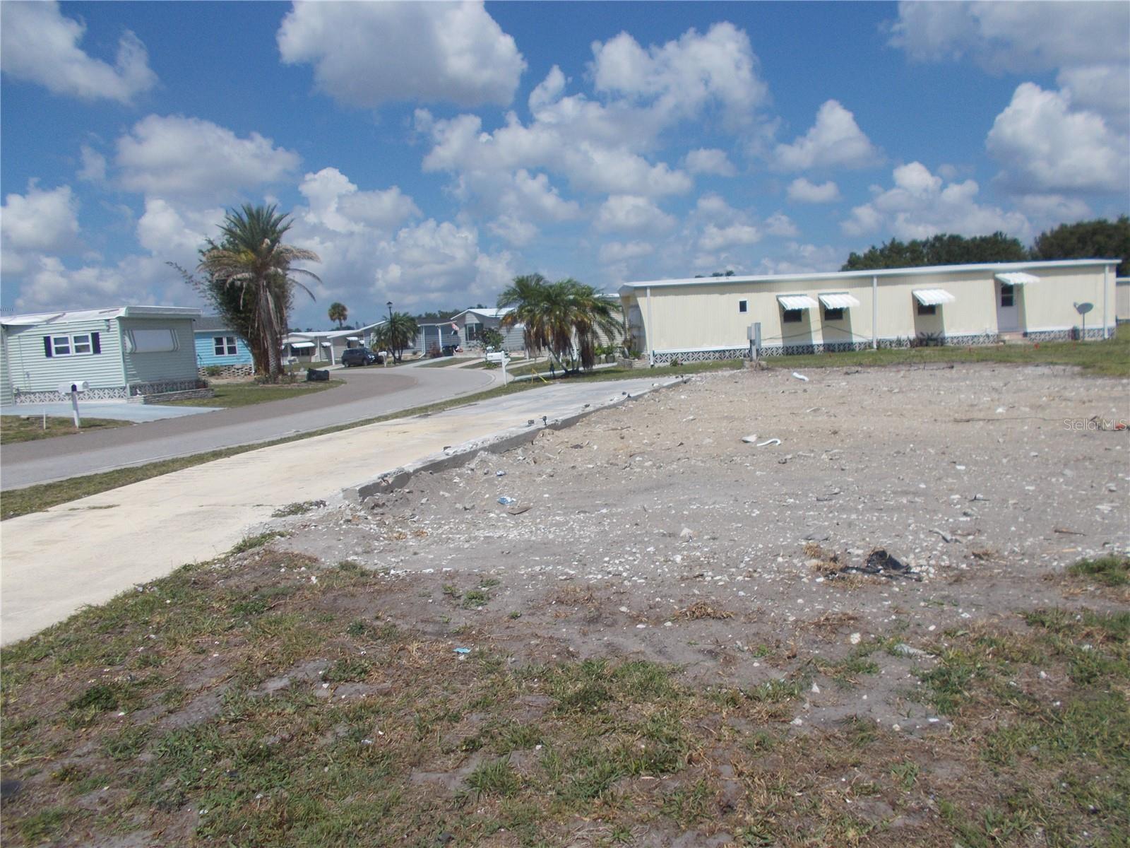 6581 CENTER LN, NORTH PORT, FL — photo 4
