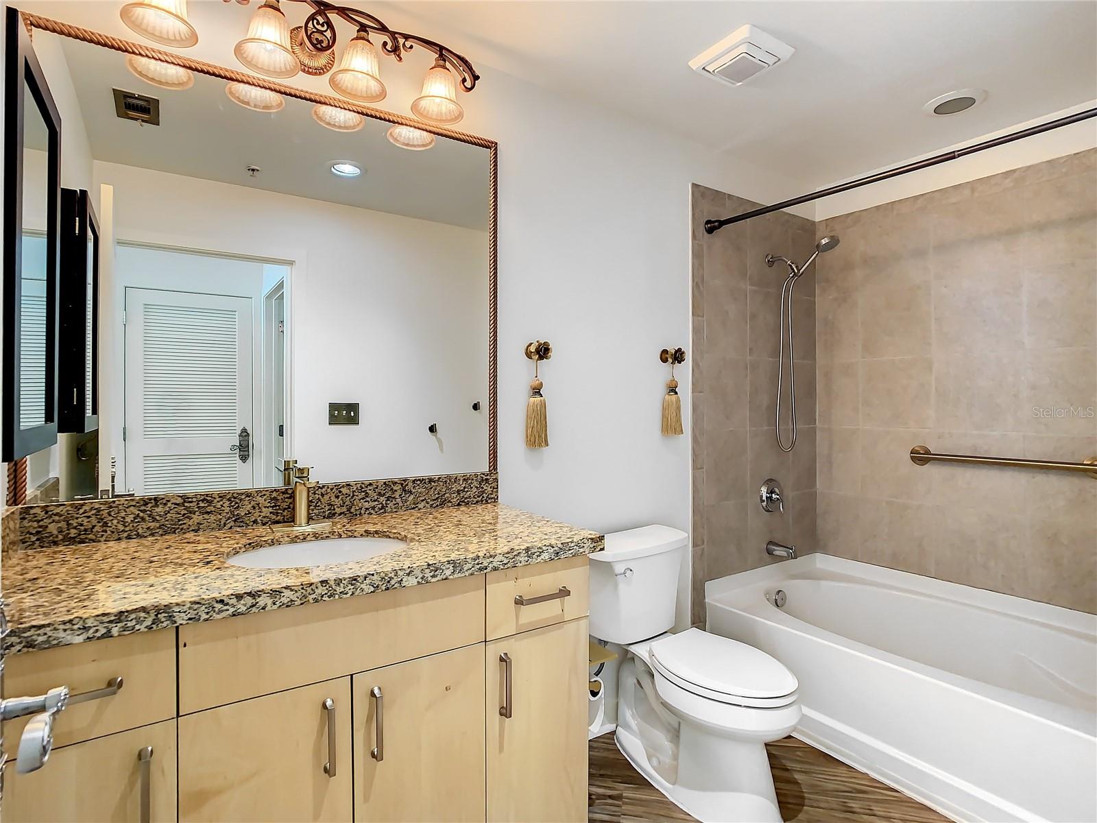 155 S COURT AVE #2107, ORLANDO, FL — photo 17
