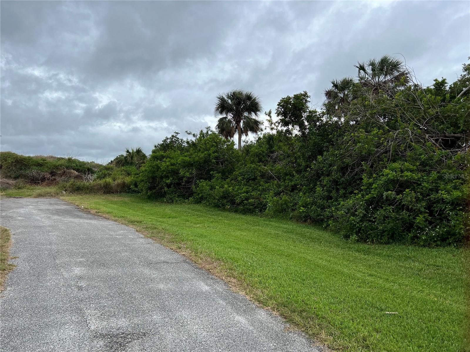 WOODBRIDGE DR, VENICE, FL — photo 14