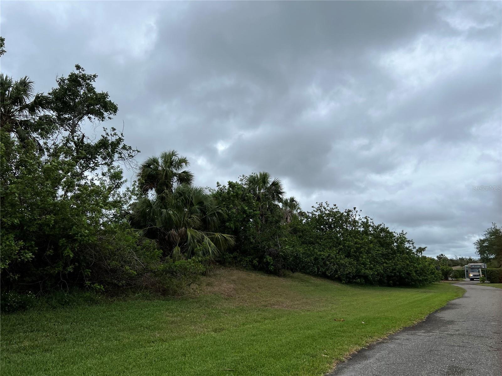 WOODBRIDGE DR, VENICE, FL — photo 12