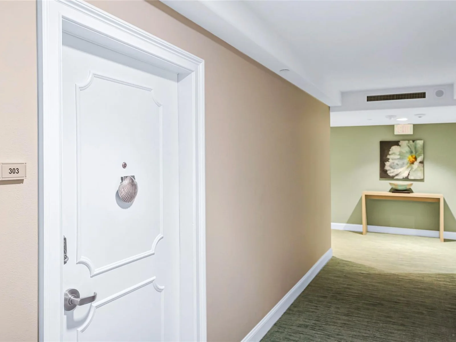 1212 BENJAMIN FRANKLIN DR #303, SARASOTA, FL — photo 2