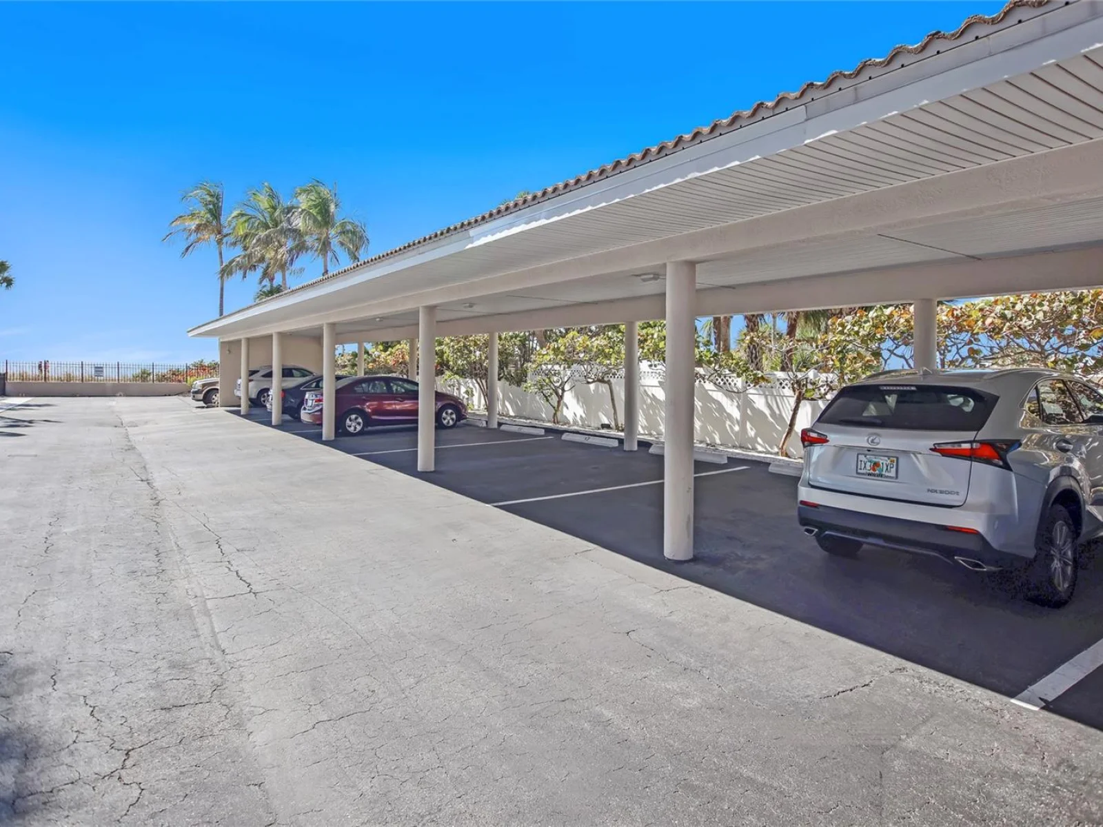 1212 BENJAMIN FRANKLIN DR #303, SARASOTA, FL — photo 44