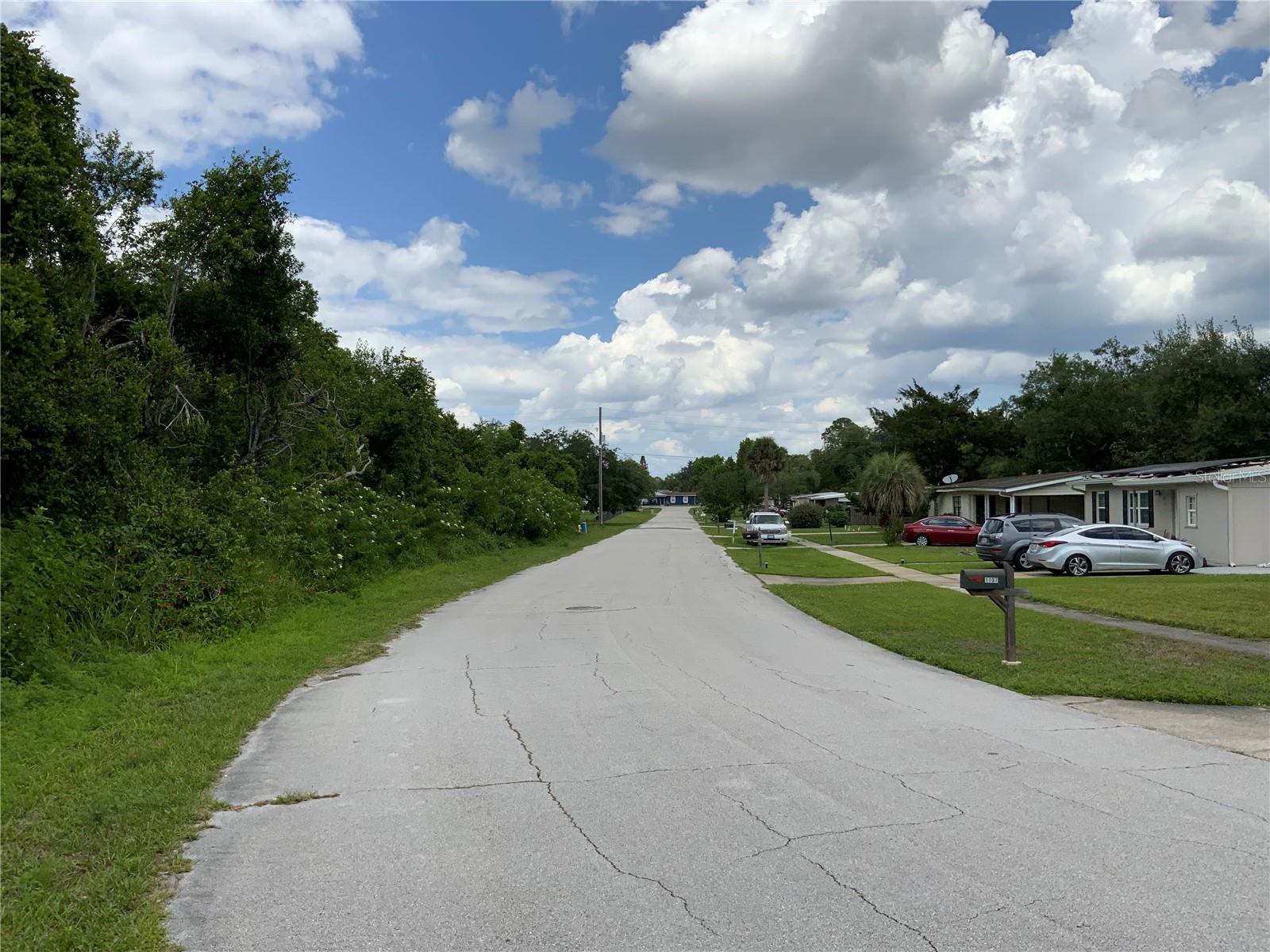 HASTINGS DR, DELTONA, FL — photo 3