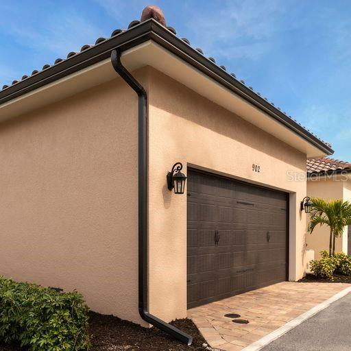 930 E VENICE AVE, VENICE, FL — photo 10