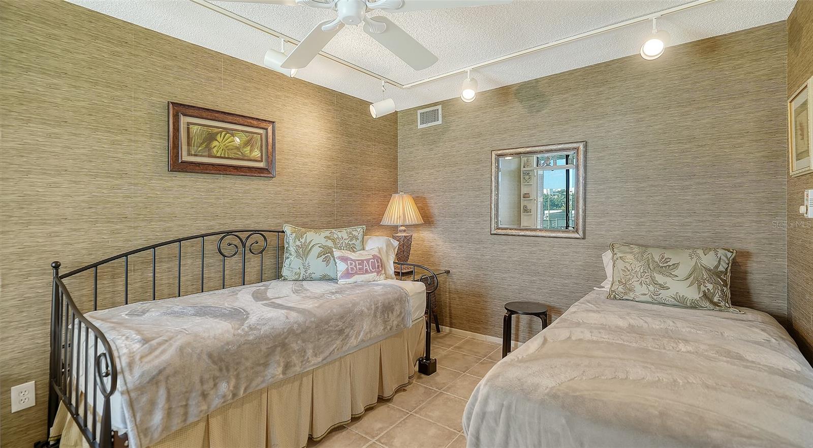 , LONGBOAT KEY, FL — photo 17