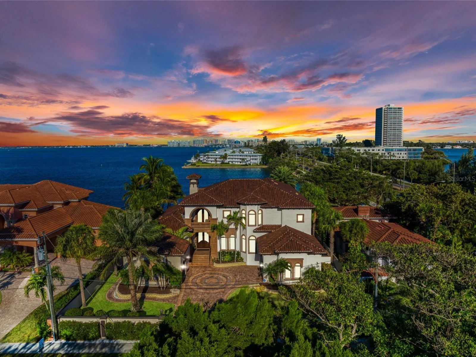 14 N WASHINGTON DR, SARASOTA, FL — photo 4