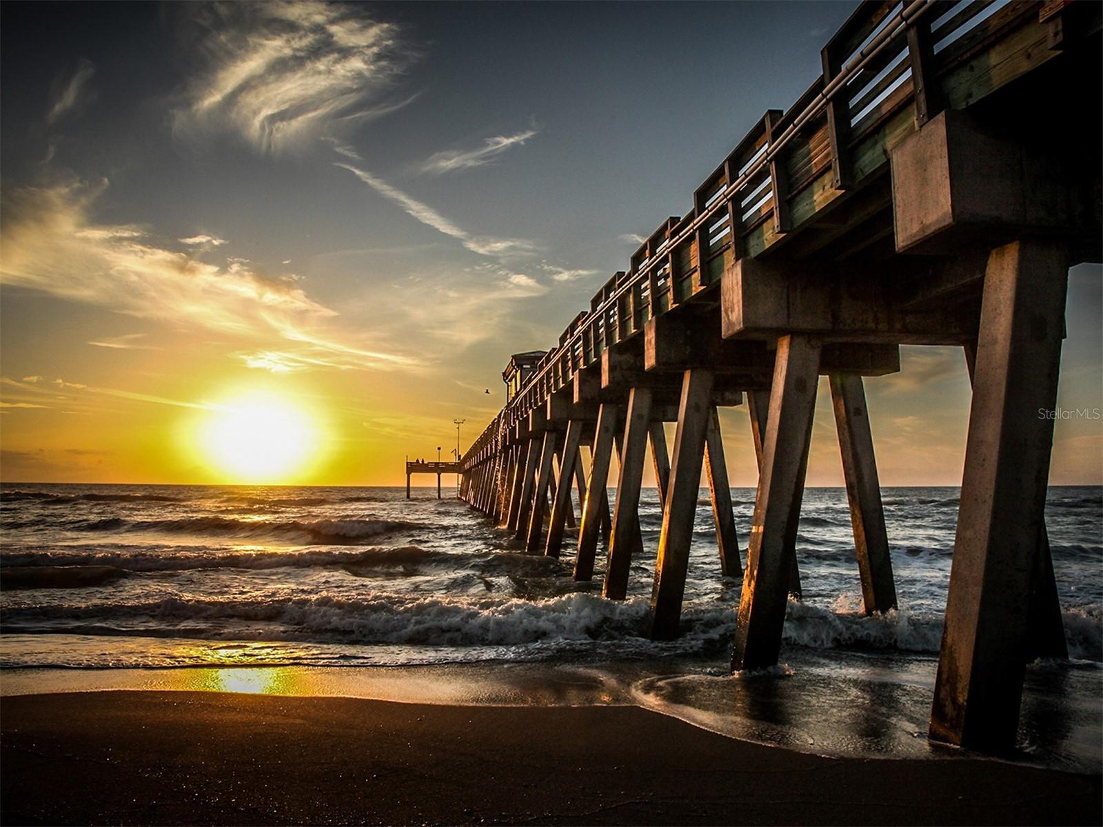 934 E VENICE AVE, VENICE, FL — photo 34