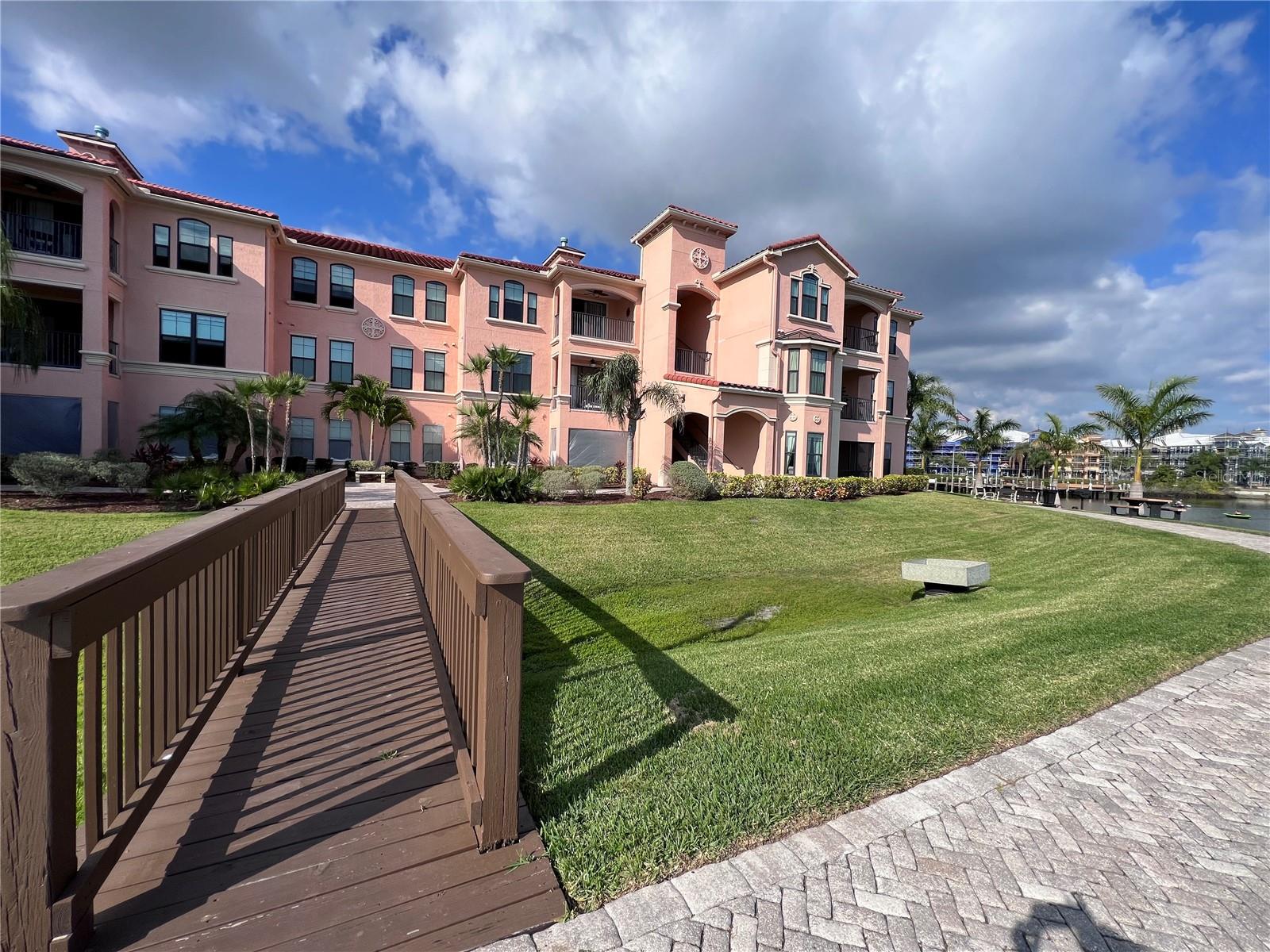 2755 VIA CAPRI DR #1226, CLEARWATER, FL — photo 4