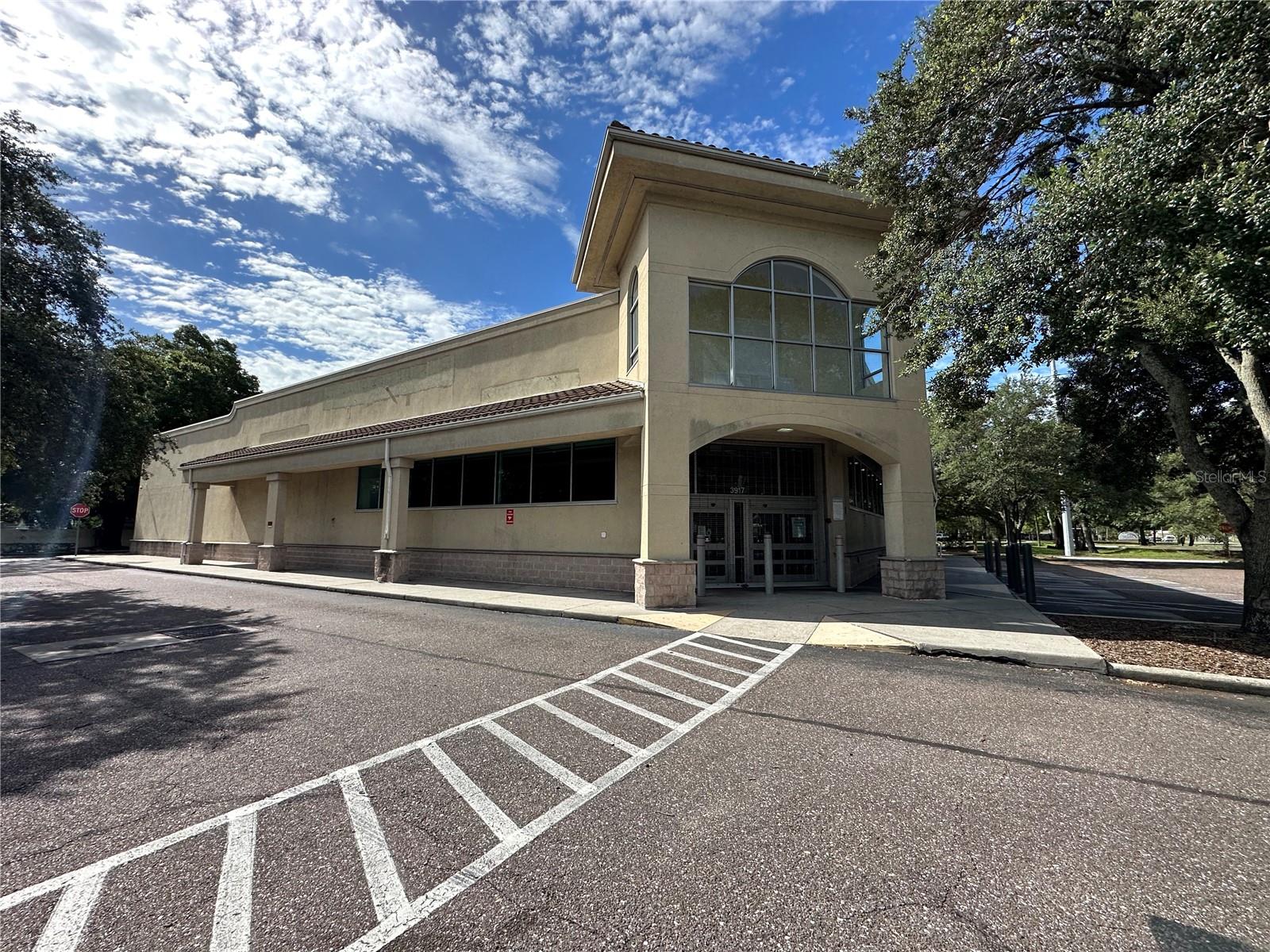 3917 N NEBRASKA AVE, TAMPA, FL — photo 3