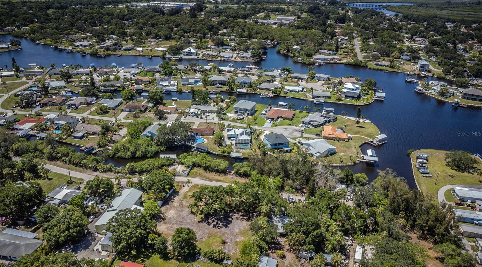 817 2ND AVE NW, RUSKIN, FL — photo 10