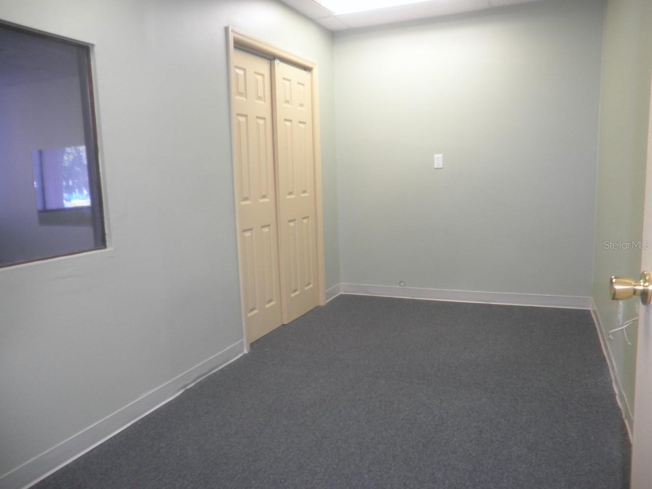 6880 46TH AVE N, ST PETERSBURG, FL — photo 8