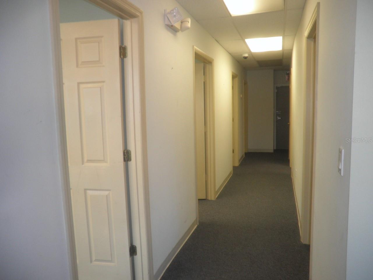 6880 46TH AVE N, ST PETERSBURG, FL — photo 9