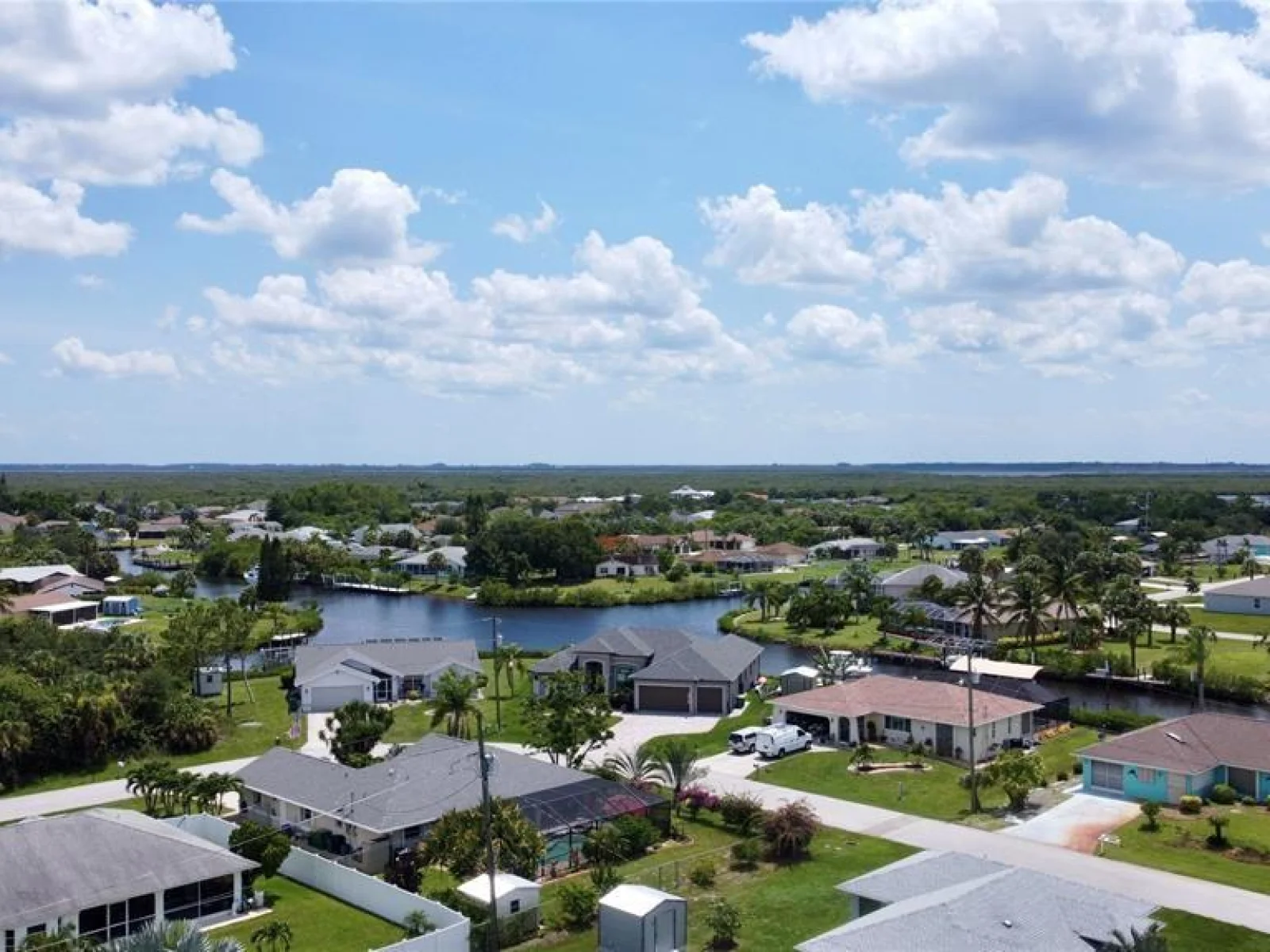 18311 VAN NUYS CIR, PORT CHARLOTTE, FL — photo 4