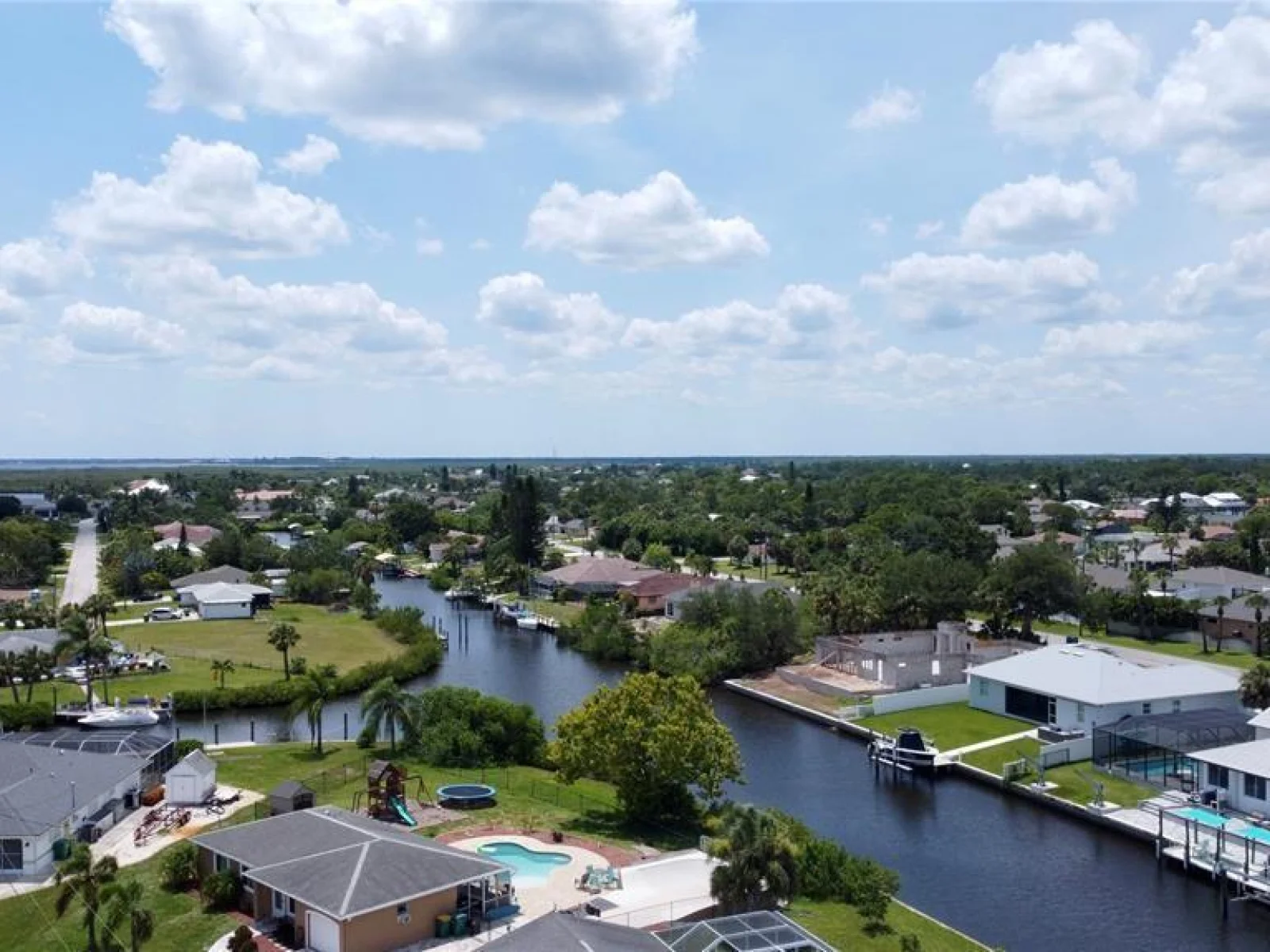 18311 VAN NUYS CIR, PORT CHARLOTTE, FL — photo 5