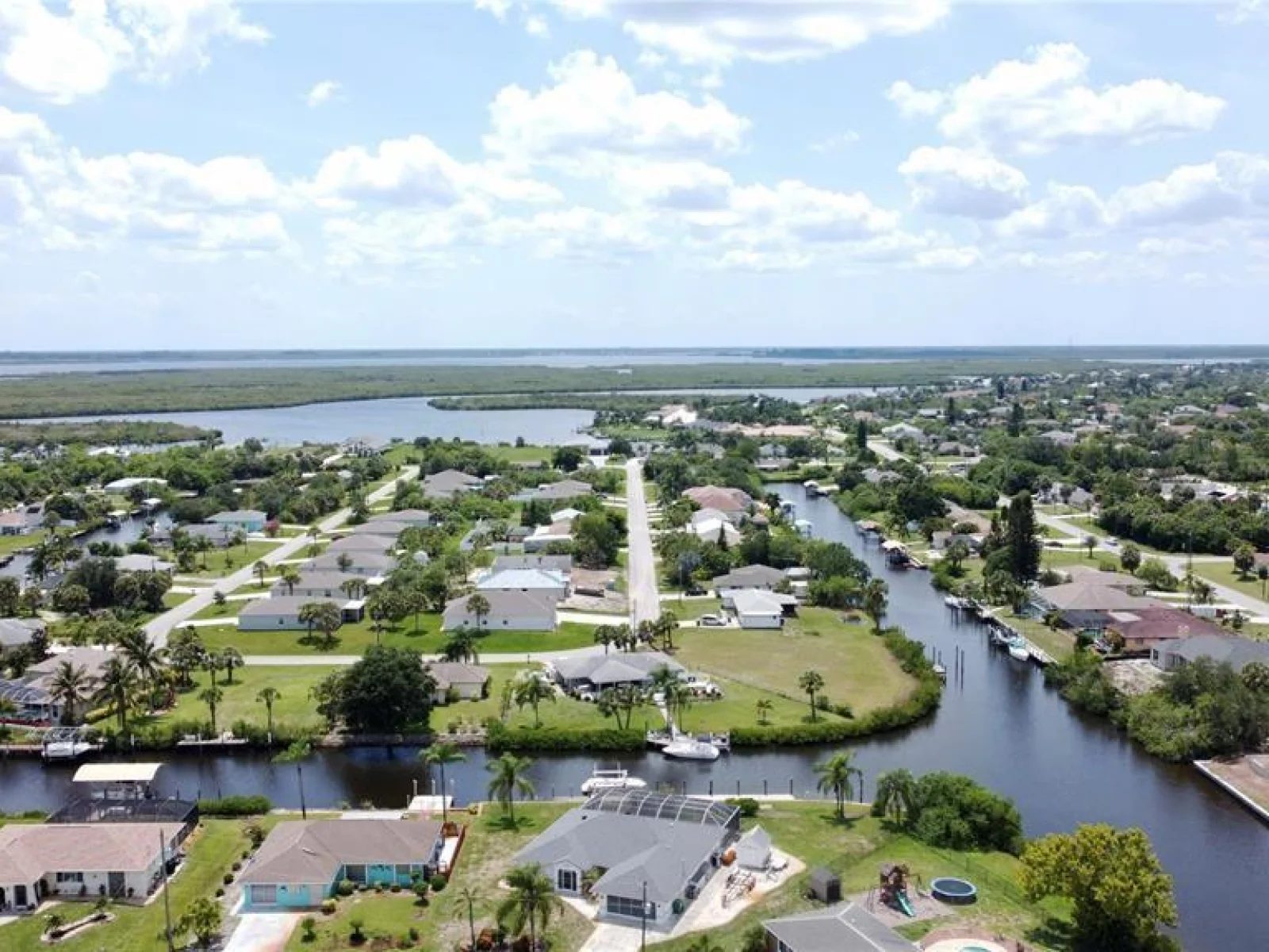 18311 VAN NUYS CIR, PORT CHARLOTTE, FL — photo 8
