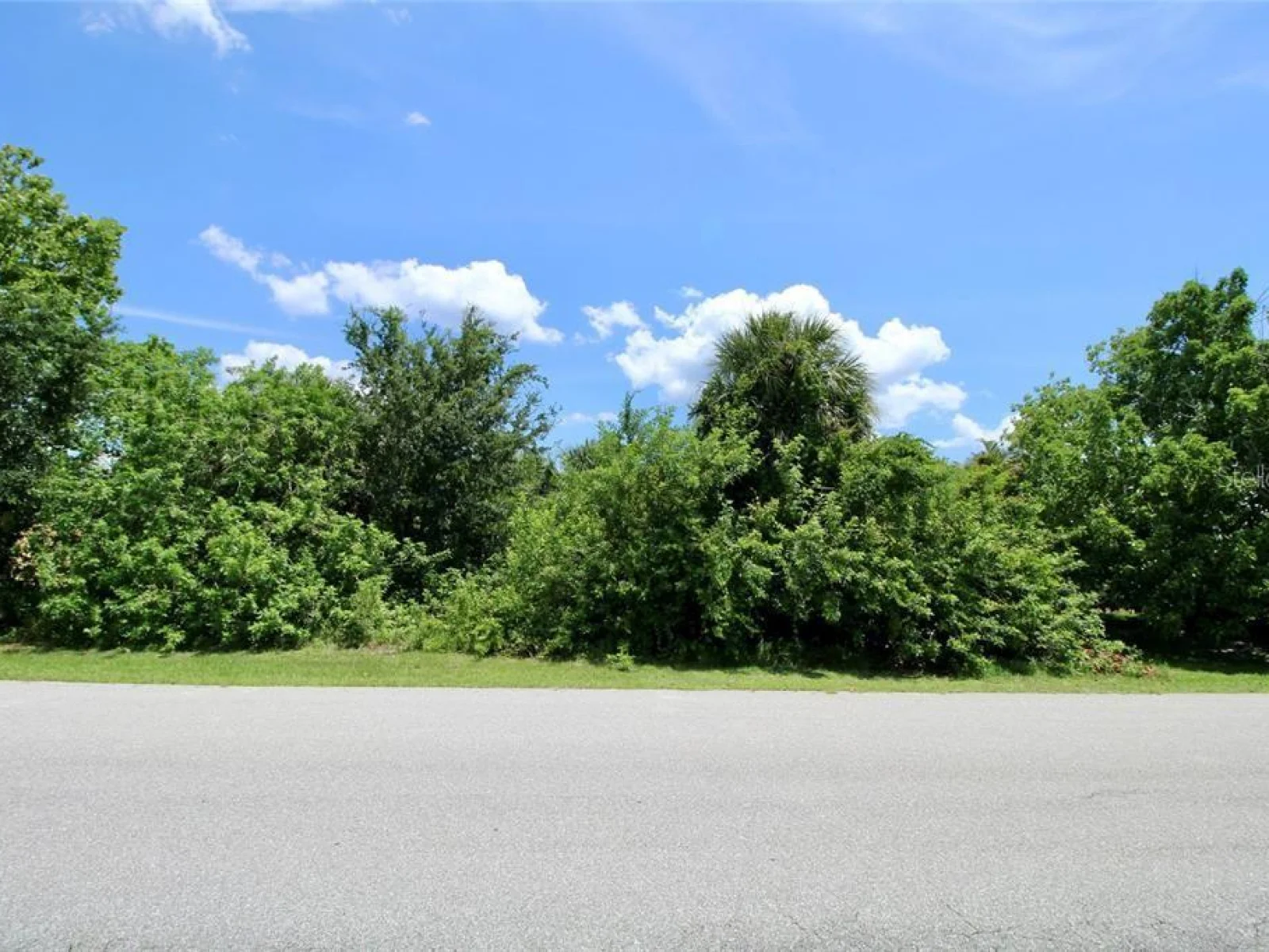 18311 VAN NUYS CIR, PORT CHARLOTTE, FL — photo 22