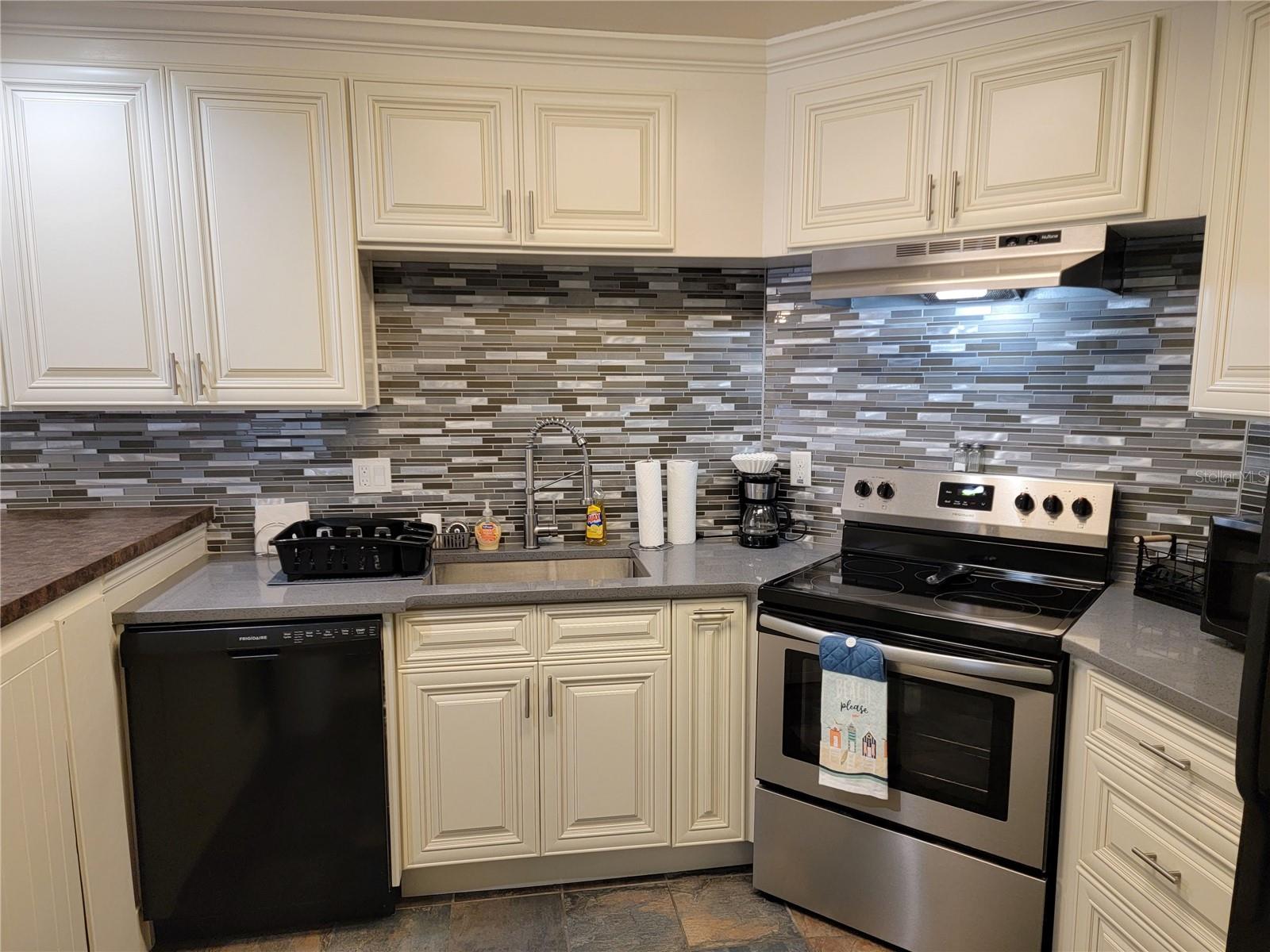 1515 PINELLAS BAYWAY S #38, TIERRA VERDE, FL — photo 12