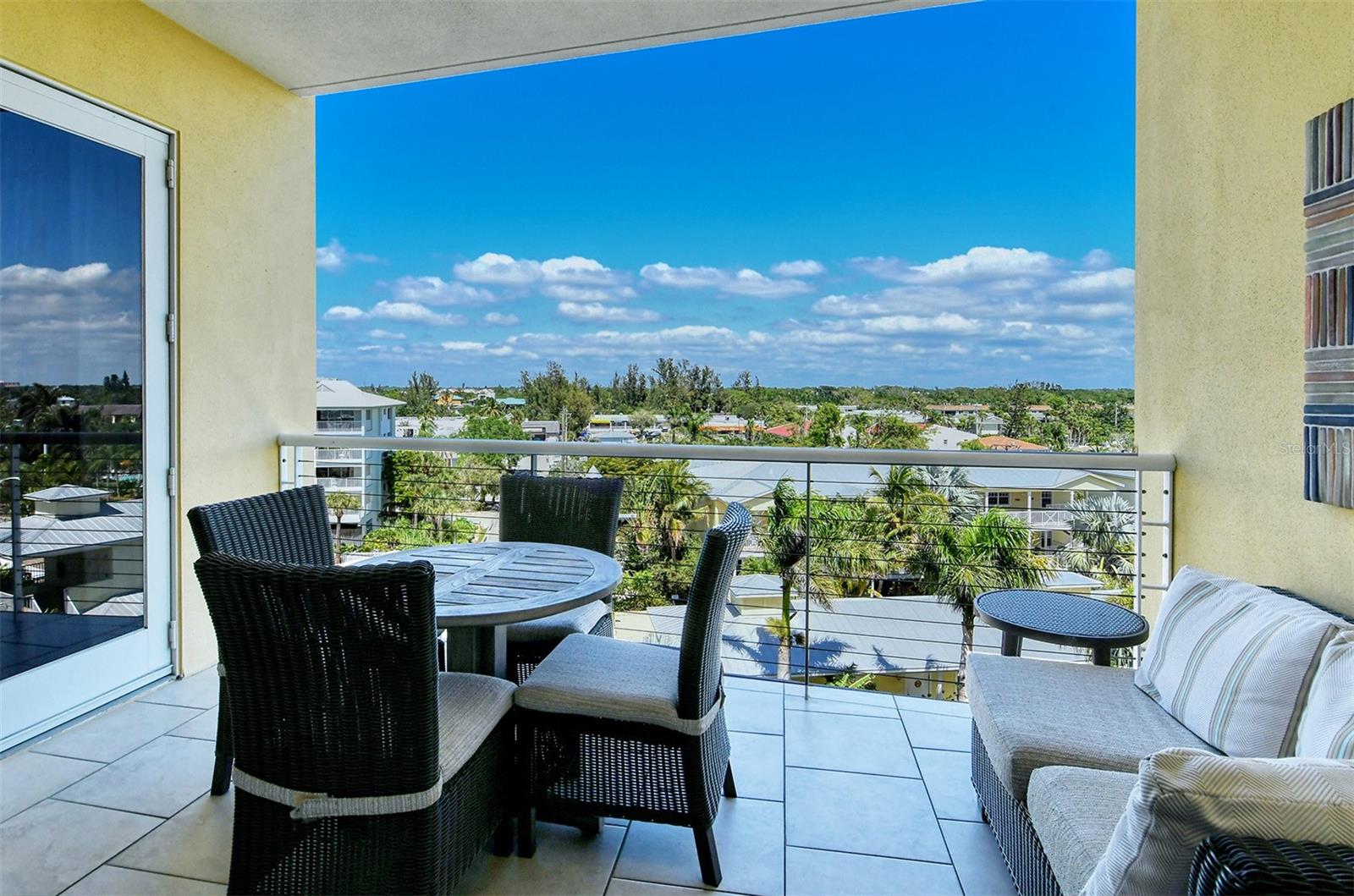 915 SEASIDE DR #312, Weeks 32-33, SARASOTA, FL — photo 4