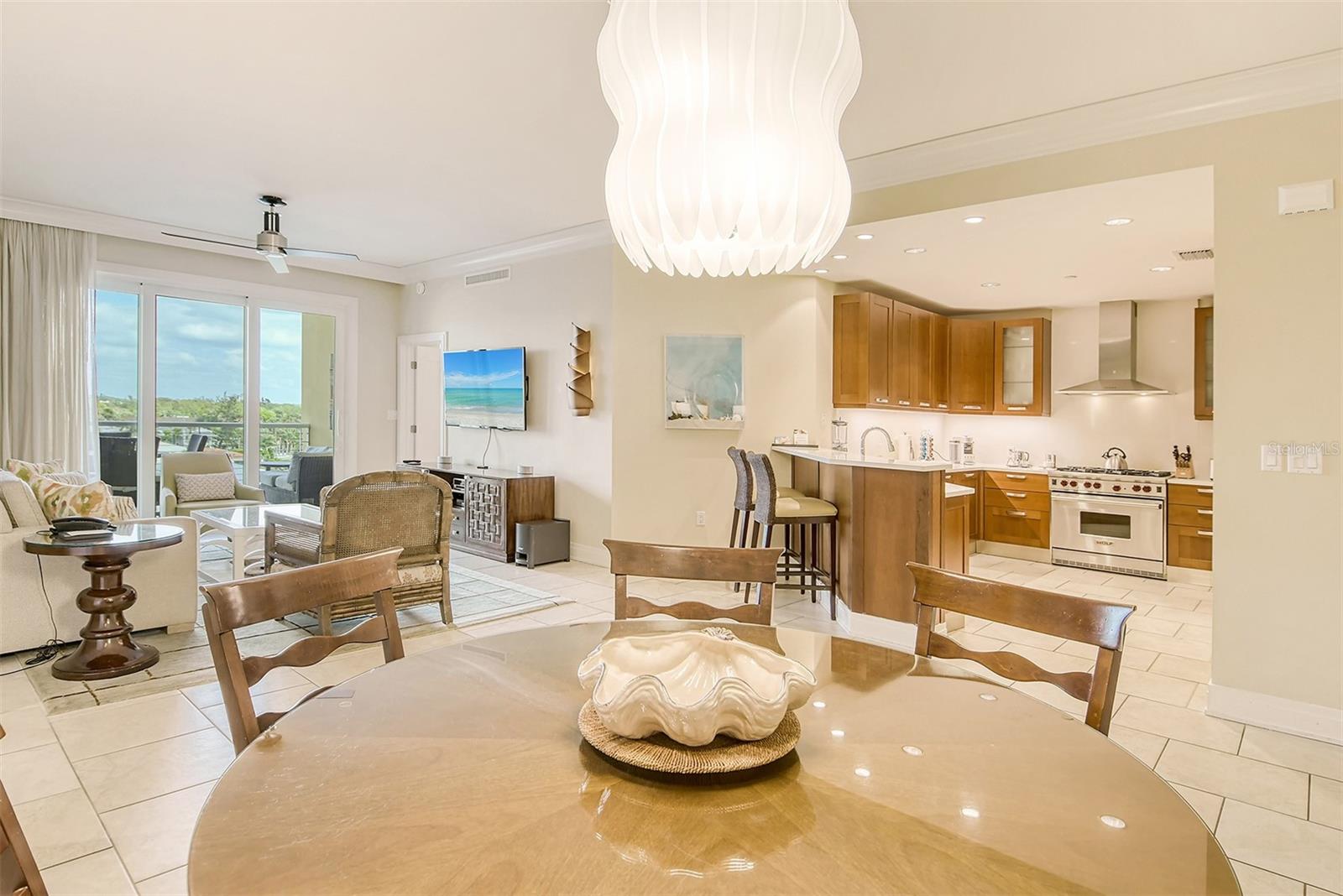 915 SEASIDE DR #312, Weeks 32-33, SARASOTA, FL — photo 6