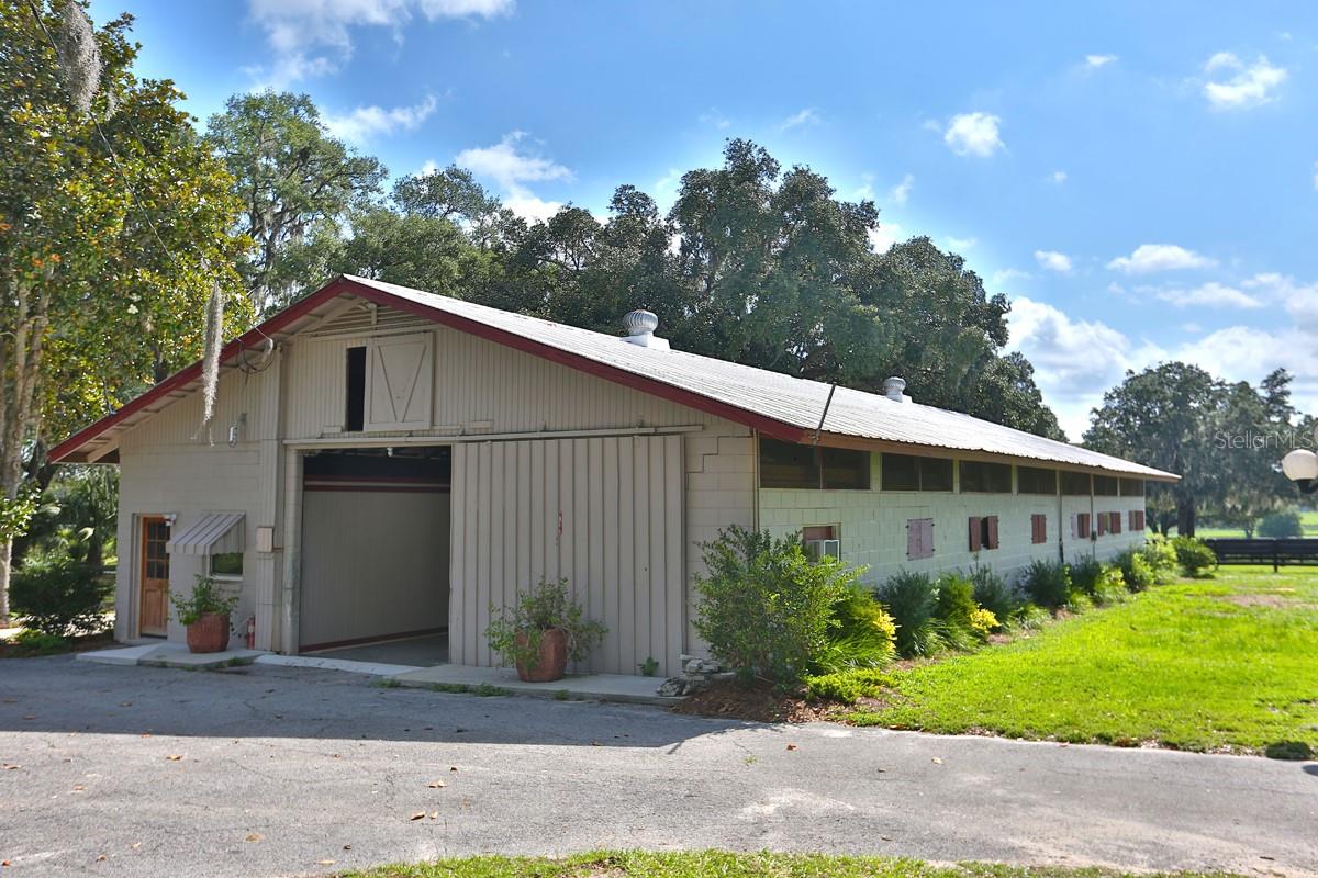 13450 NW GAINESVILLE RD, REDDICK, FL — photo 11