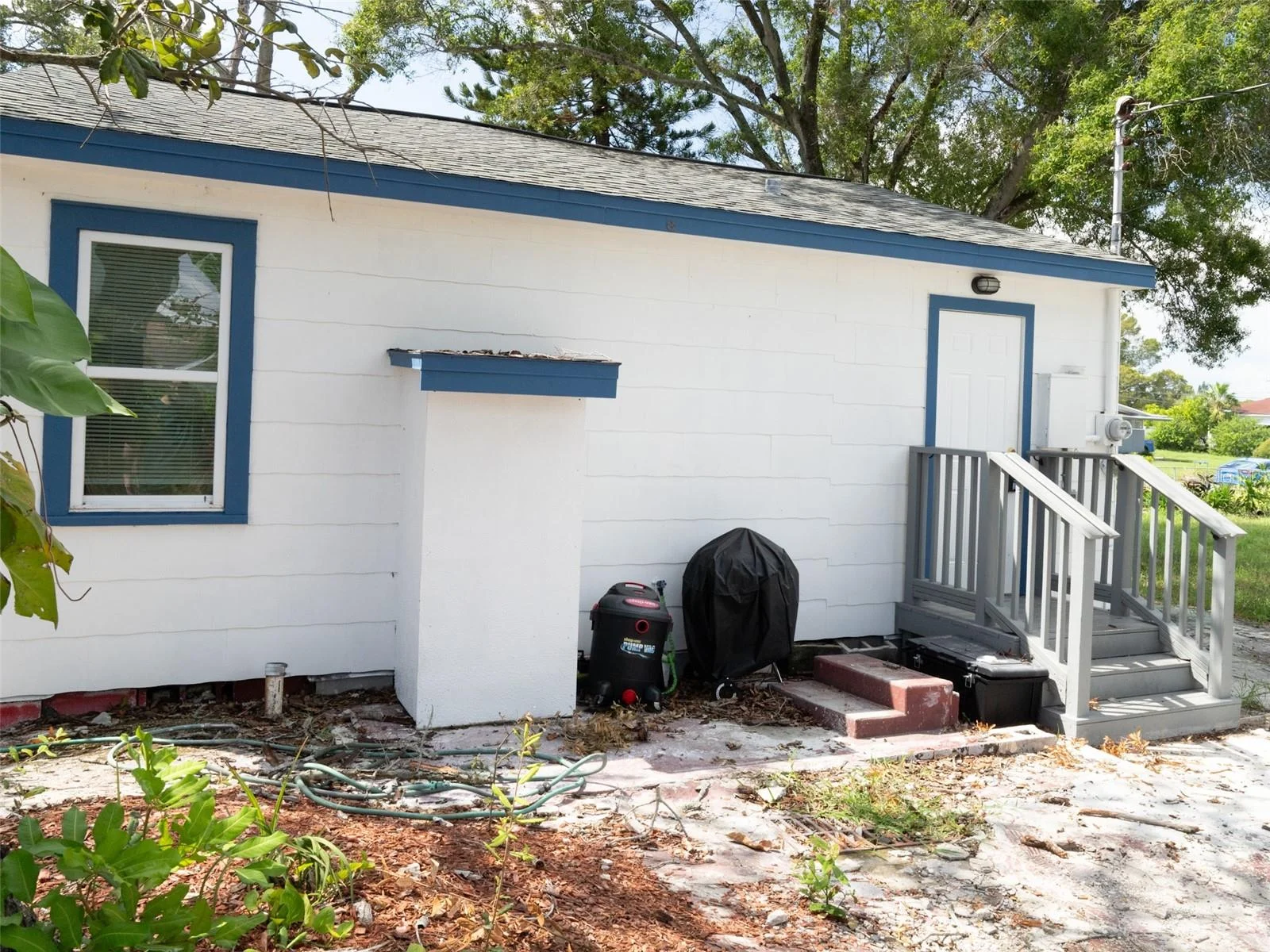 3227 5TH AVE S, ST PETERSBURG, FL — photo 2