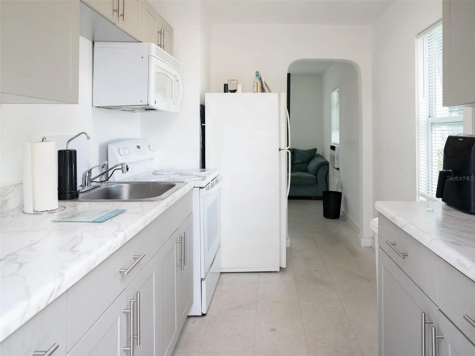 3227 5TH AVE S, ST PETERSBURG, FL — photo 4