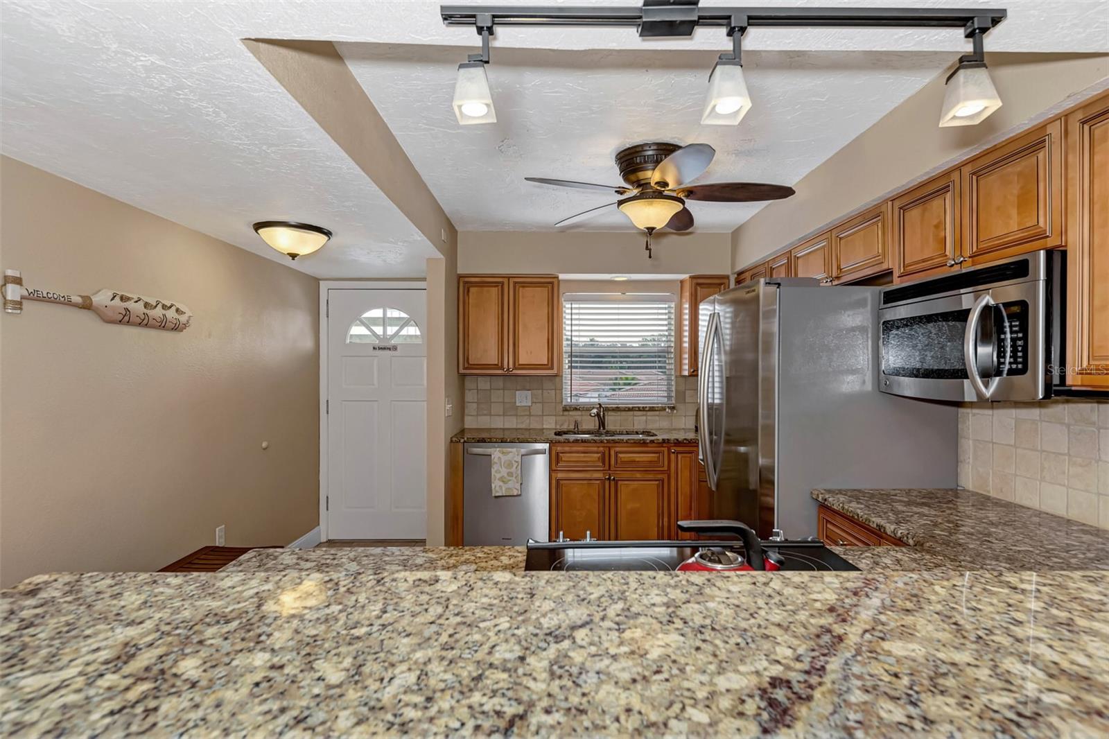 116 VISTA HERMOSA CIR #210C, SARASOTA, FL — photo 8