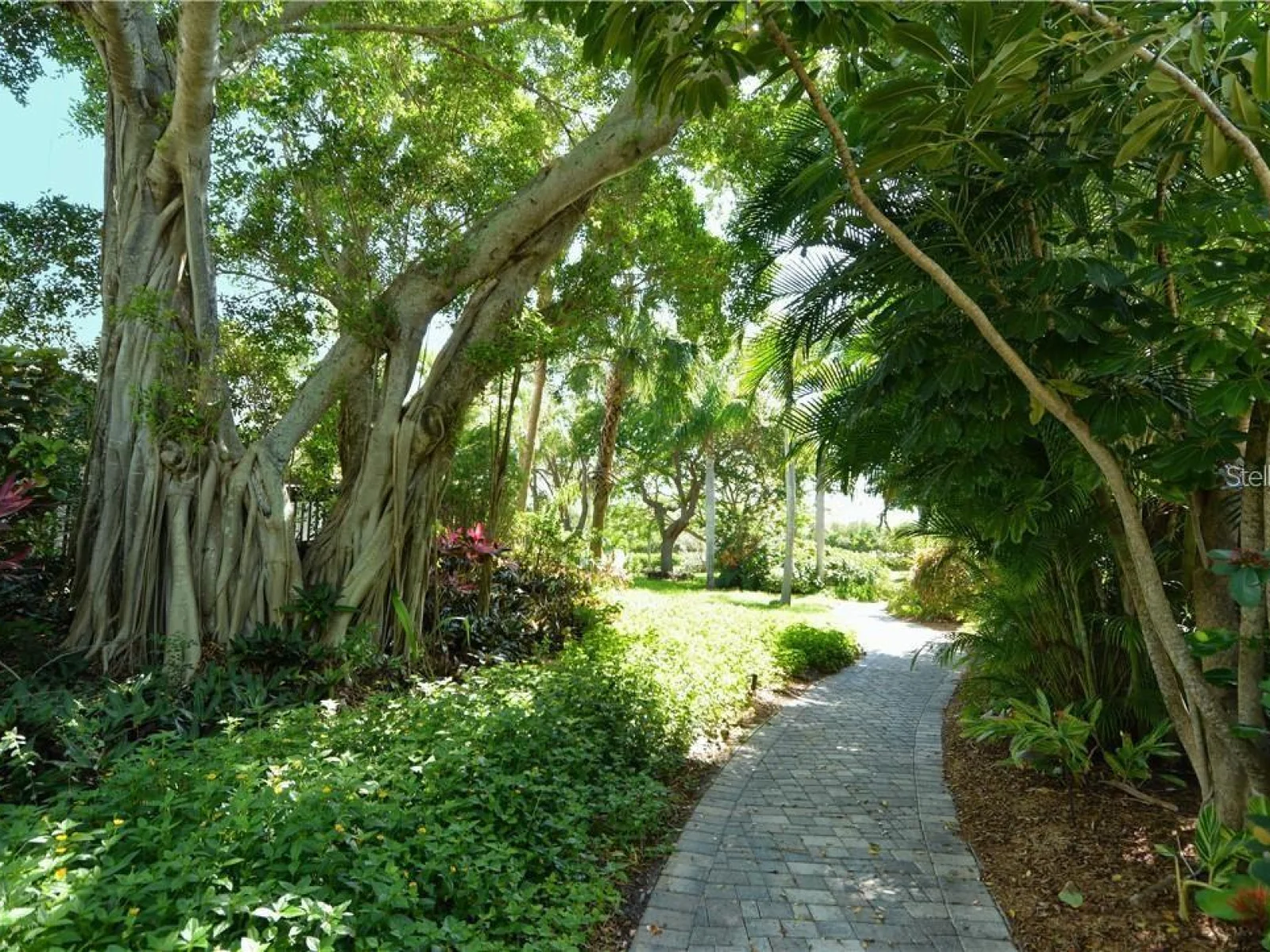 720 BAYPORT WAY #720, LONGBOAT KEY, FL — photo 53