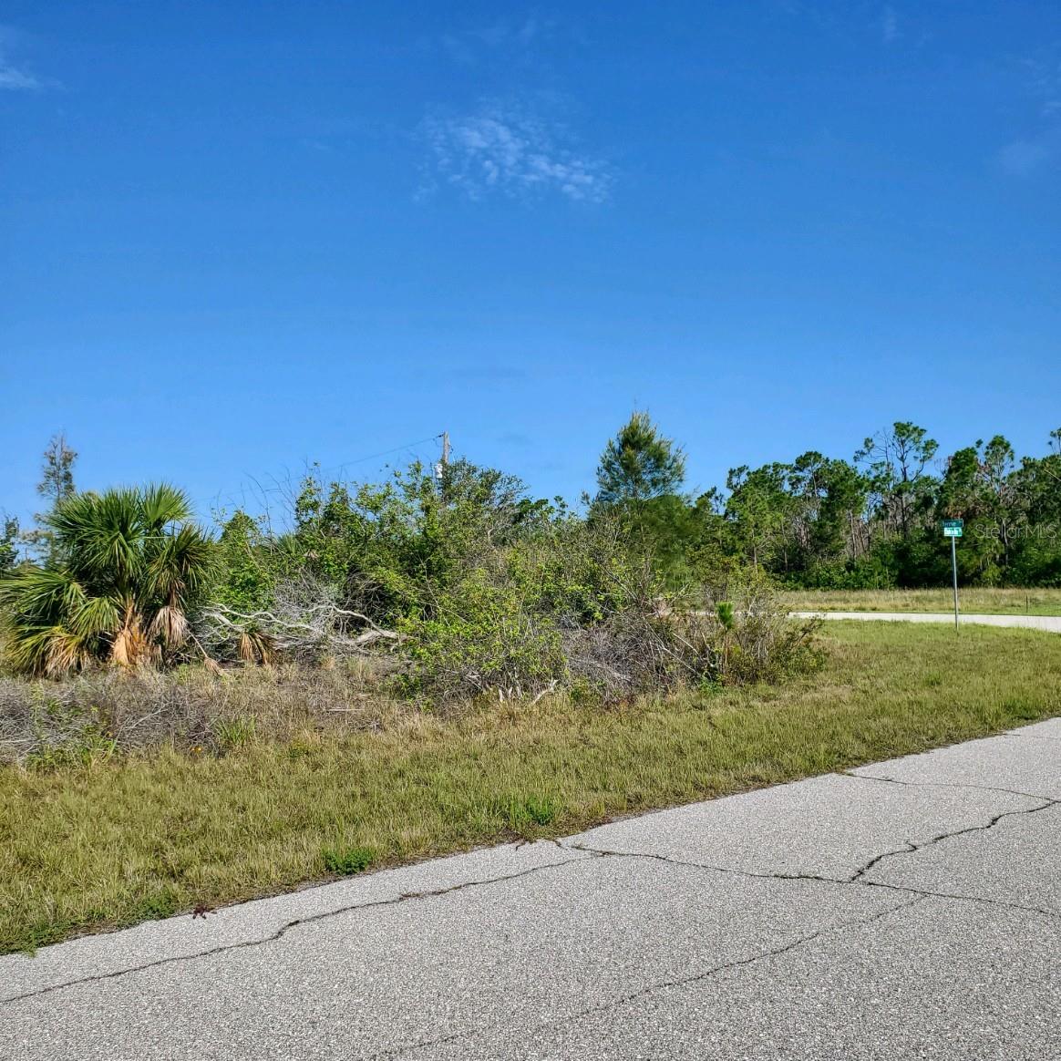 16285 RENNIE RD, PORT CHARLOTTE, FL — photo 2