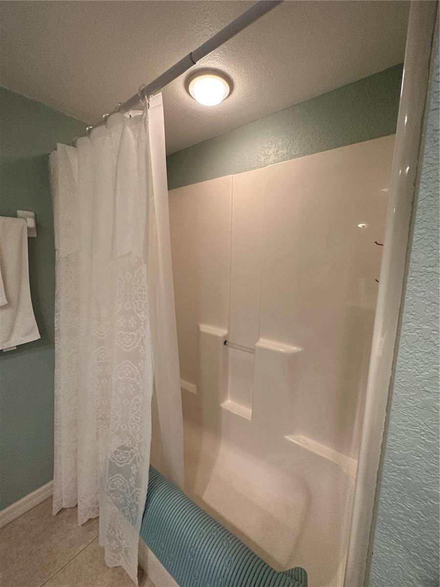 9550 FIDDLERS GREEN CIR #105, ROTONDA WEST, FL — photo 27