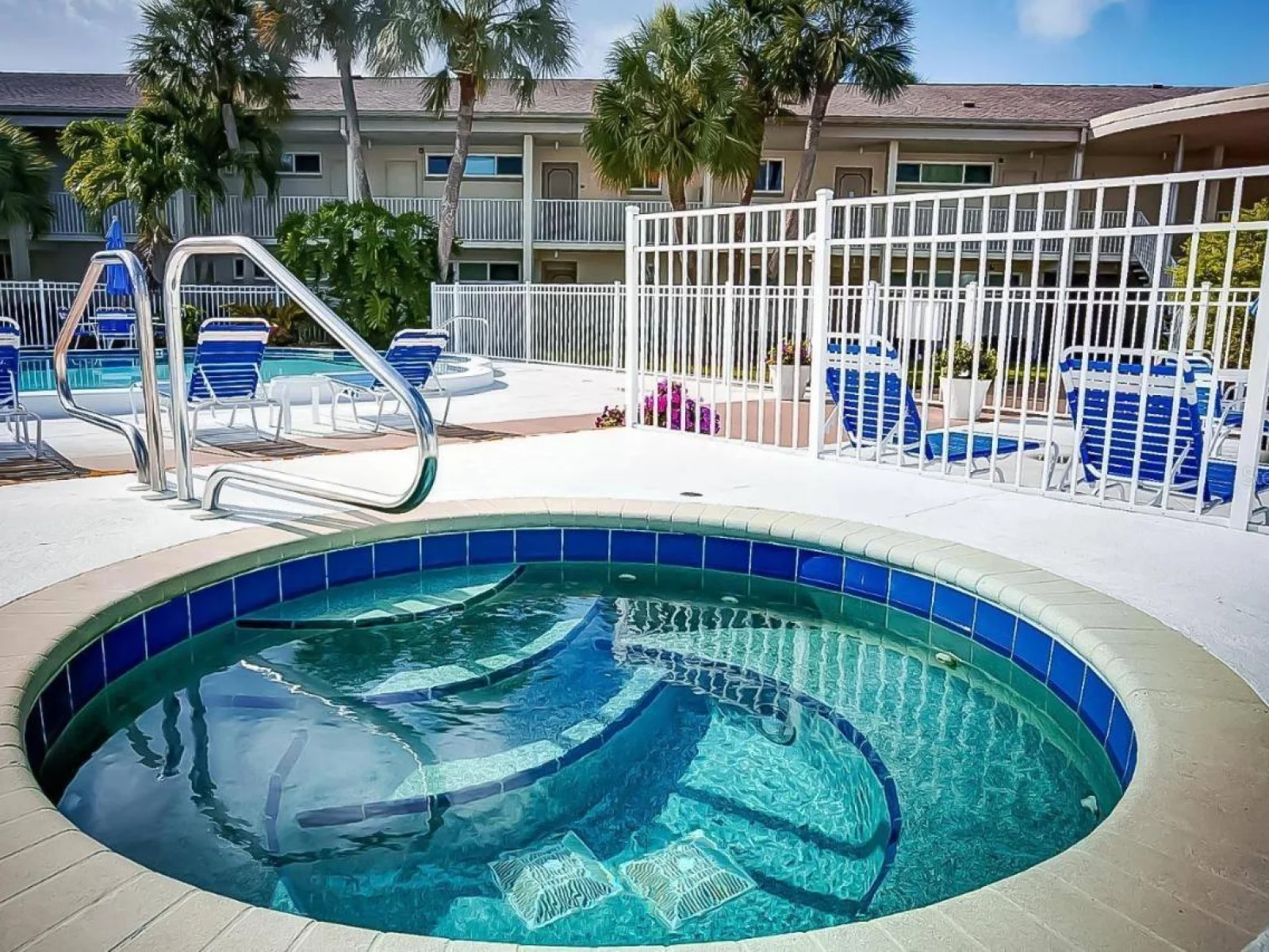 500 S WASHINGTON DR #24B, SARASOTA, FL — photo 8