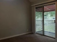 2300 TWELVE OAKS DR #J6 — photo 11