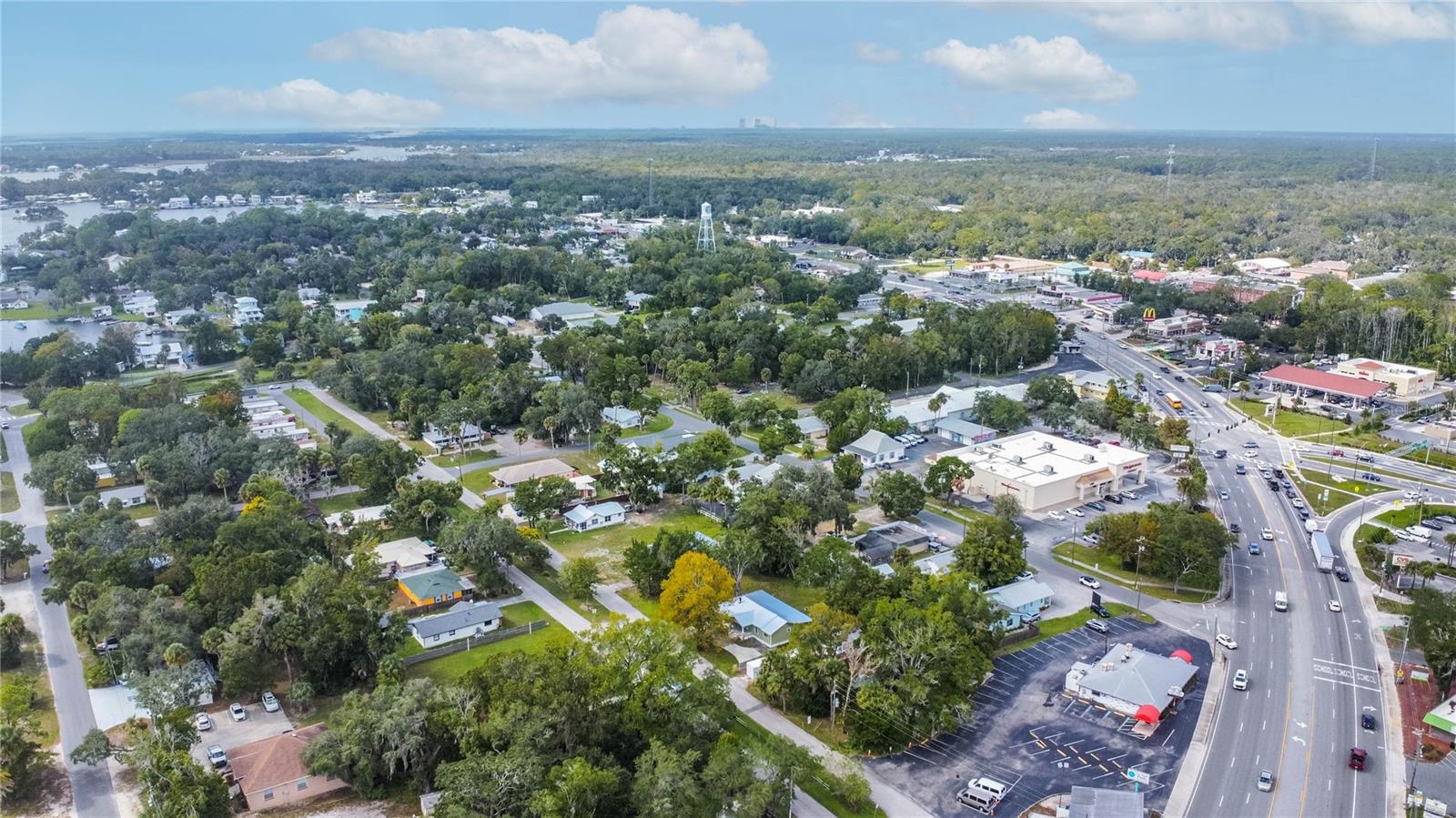 464 NE 2ND ST, CRYSTAL RIVER, FL — photo 26