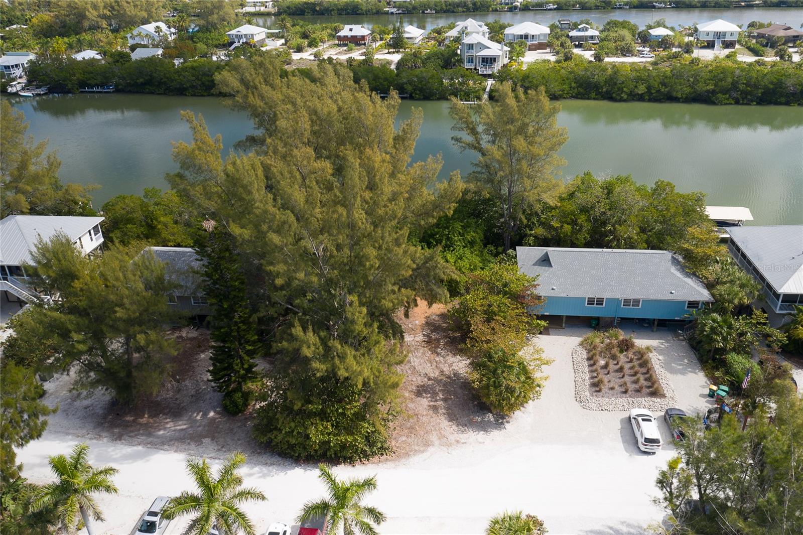 322 S GULF BLVD, PLACIDA, FL — photo 5