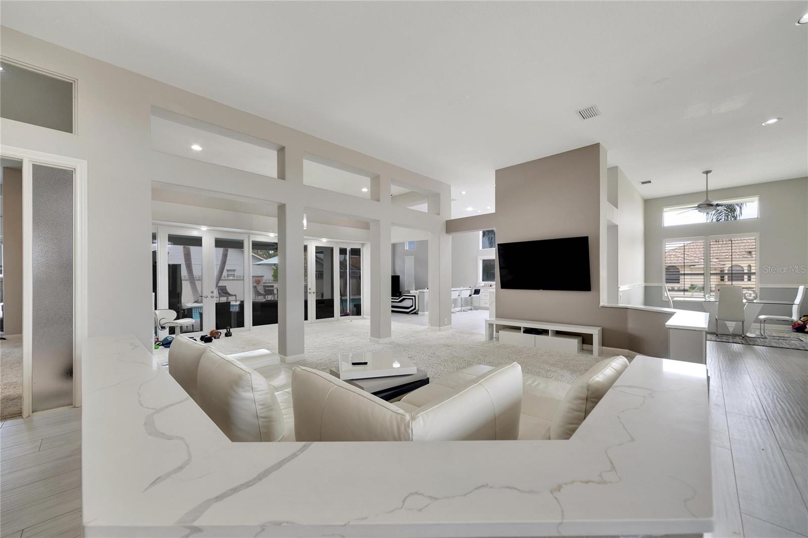 10301 MANTA WAY, TAMPA, FL — photo 11