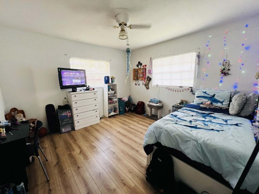 1942 ALTON DR, CLEARWATER, FL — photo 8