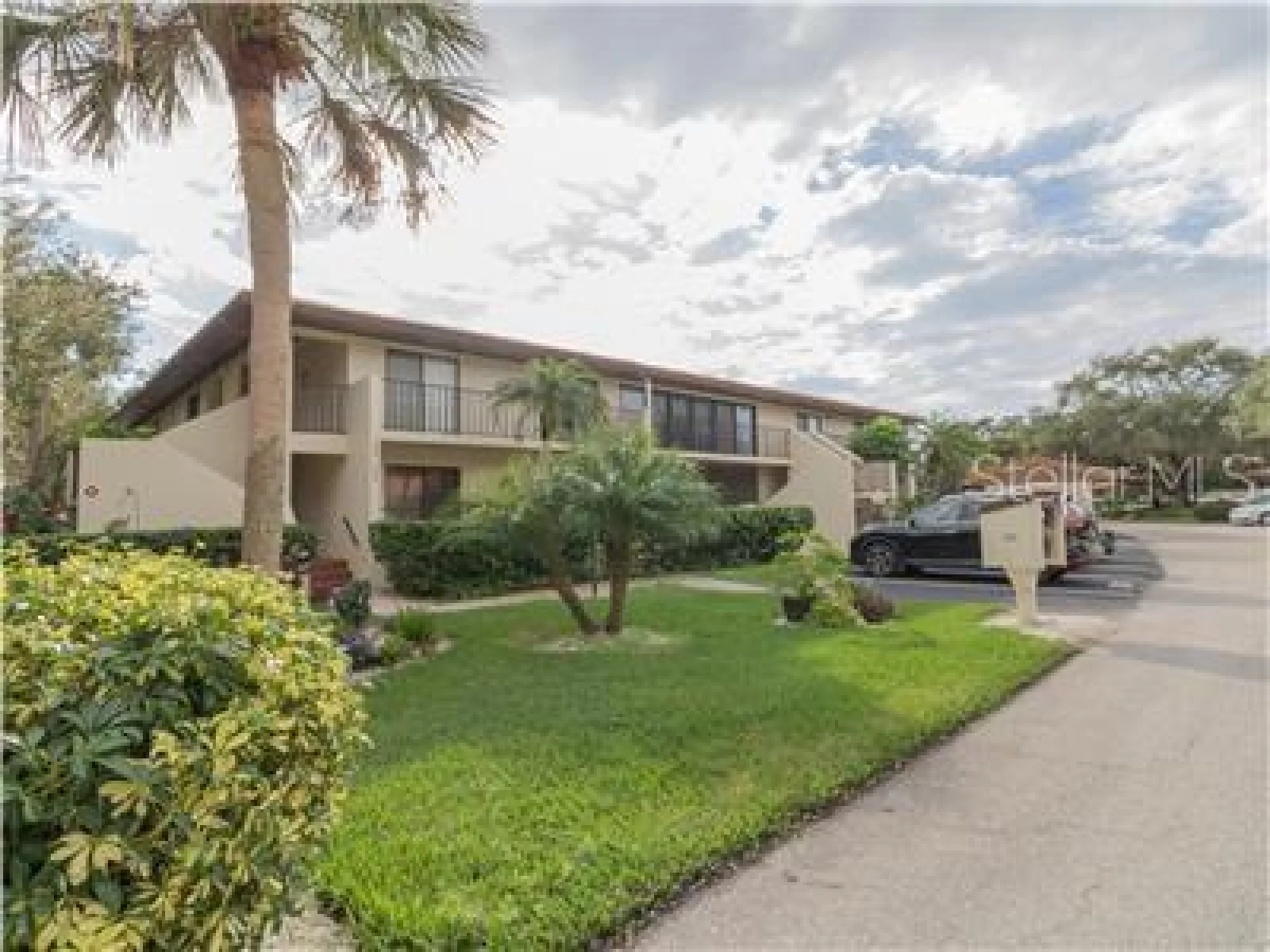 3805 SUN EAGLE LN #208, BRADENTON, FL — photo 1
