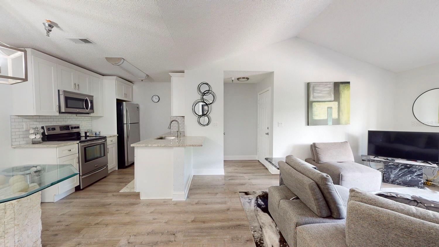 10265 GANDY BLVD N #1302, ST PETERSBURG, FL — photo 5