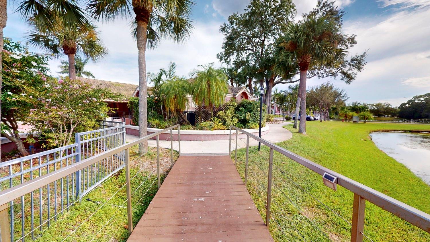 10265 GANDY BLVD N #1302, ST PETERSBURG, FL — photo 26