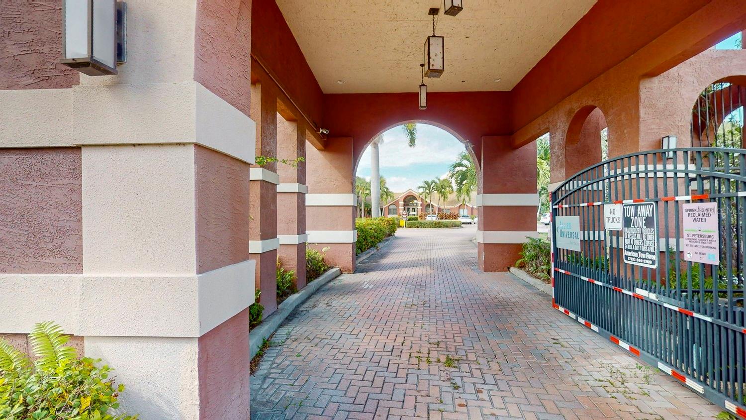 10265 GANDY BLVD N #1302, ST PETERSBURG, FL — photo 29