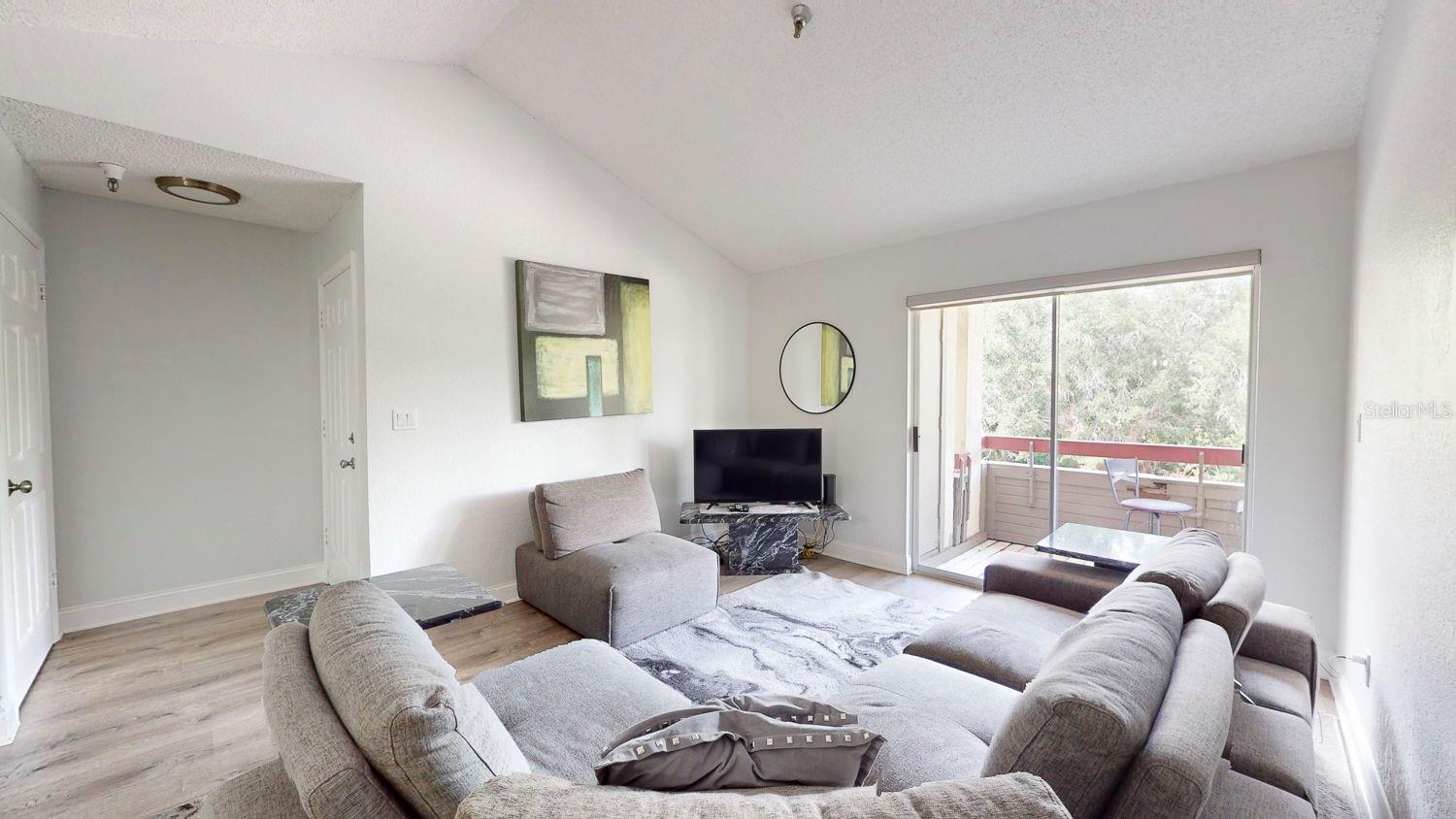 10265 GANDY BLVD N #1302, ST PETERSBURG, FL — photo 36