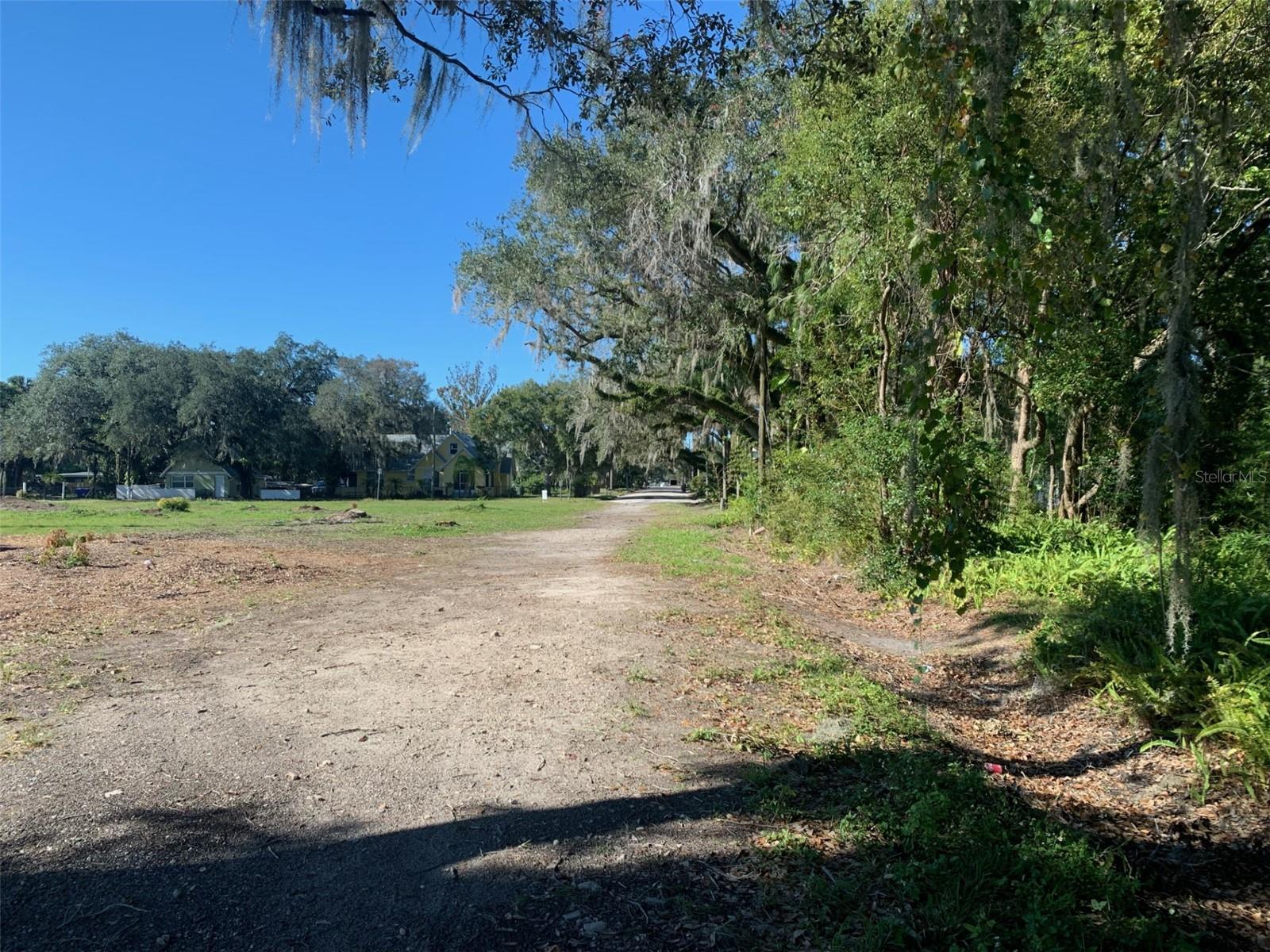 S VERNON AVE, KISSIMMEE, FL — photo 2