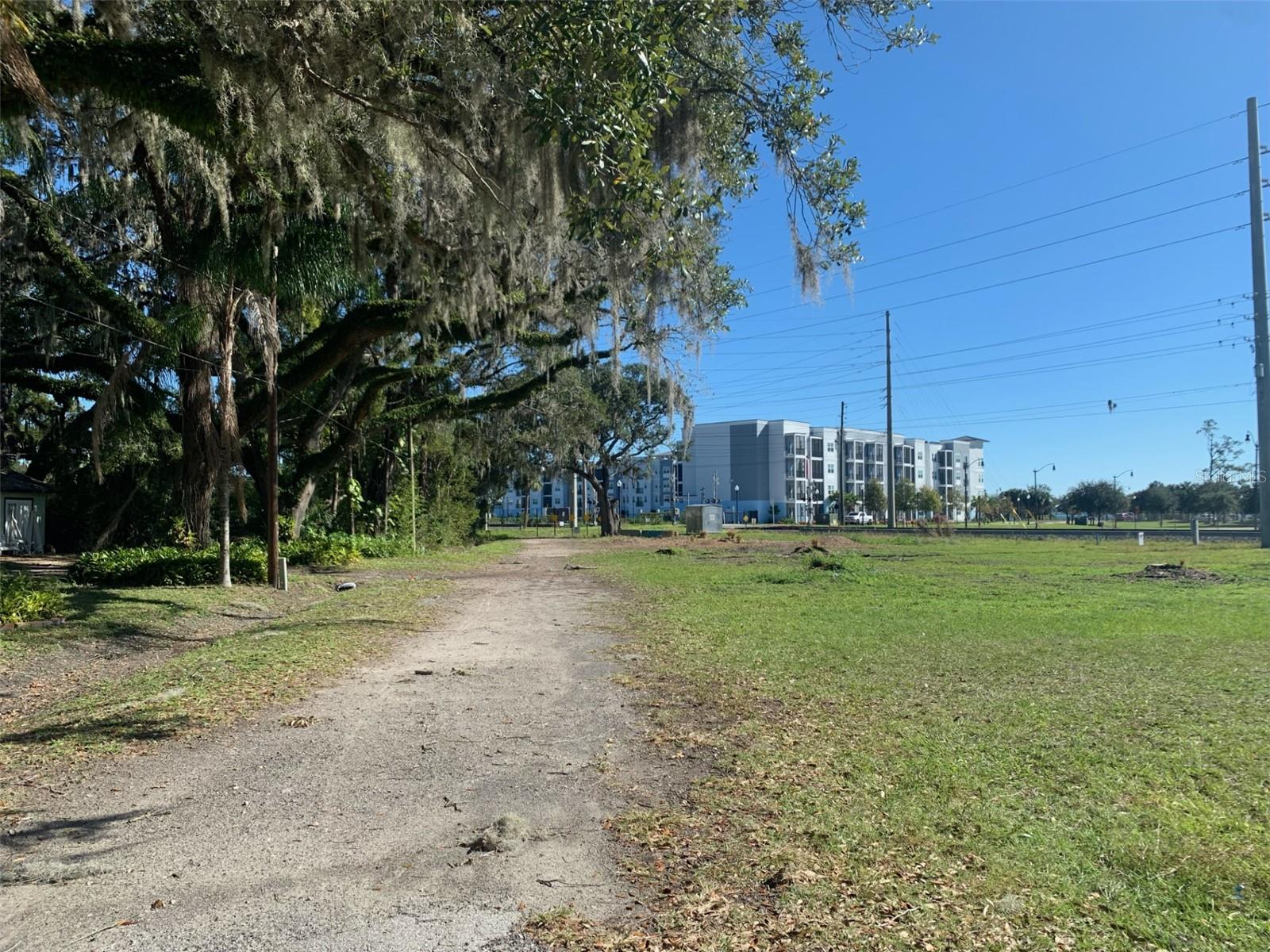 S VERNON AVE, KISSIMMEE, FL — photo 5