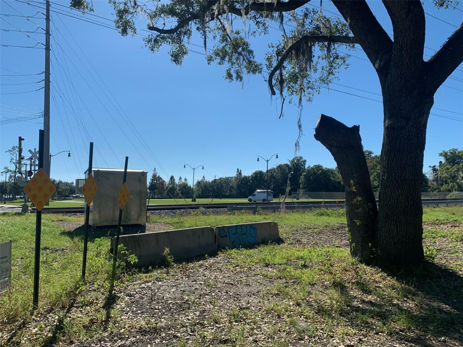 S VERNON AVE, KISSIMMEE, FL — photo 4
